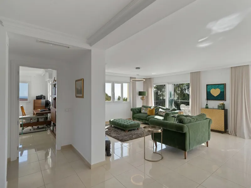 Set within one of Benalmádena's most sought-after residential enclaves, this exceptional detached villa is a refined expression of Mediterranean luxury, where contemporary comfort meets enduring Andalusian character.