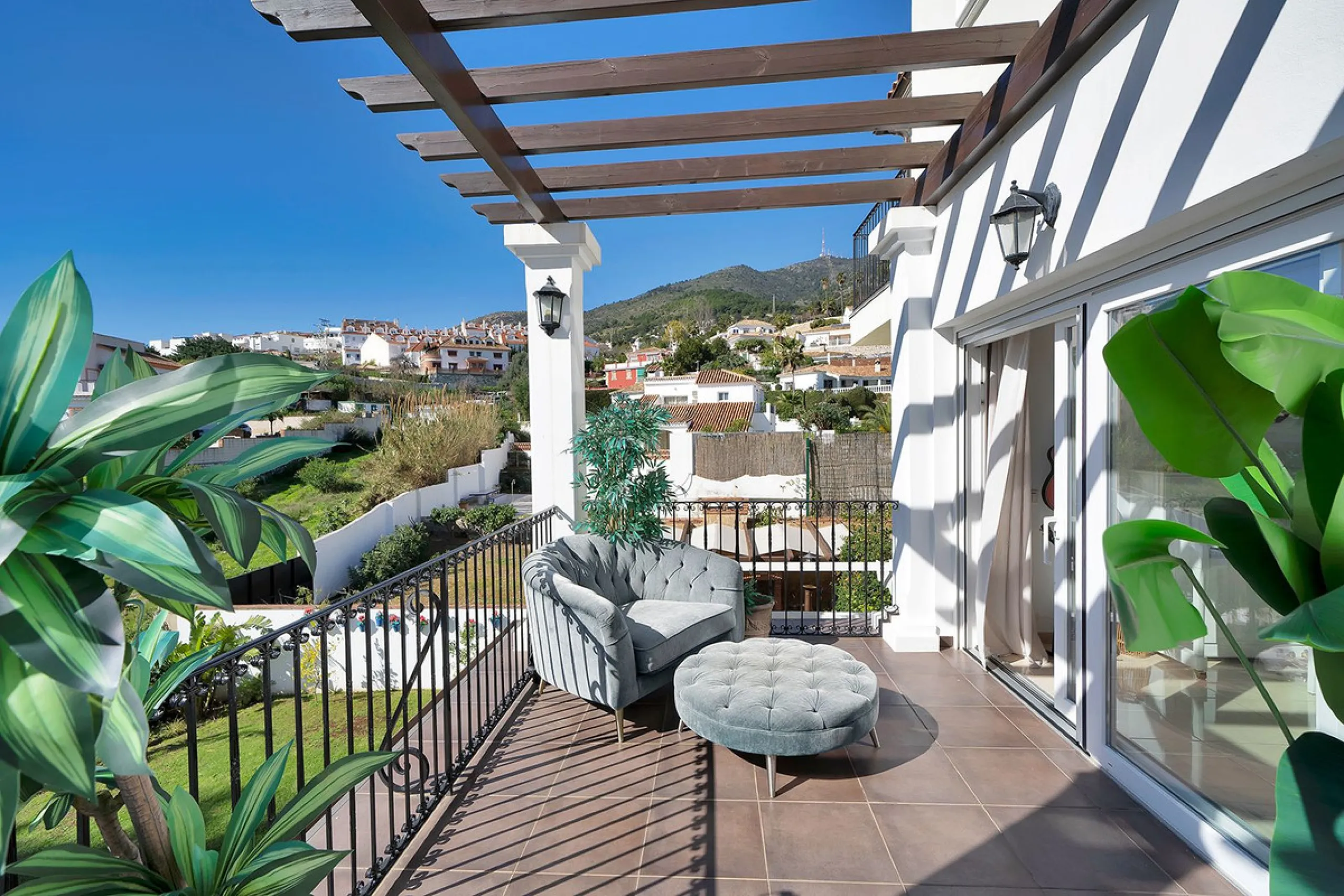 Set within one of Benalmádena's most sought-after residential enclaves, this exceptional detached villa is a refined expression of Mediterranean luxury, where contemporary comfort meets enduring Andalusian character.