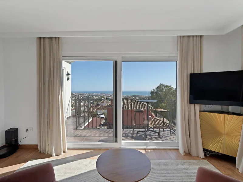 Set within one of Benalmádena's most sought-after residential enclaves, this exceptional detached villa is a refined expression of Mediterranean luxury, where contemporary comfort meets enduring Andalusian character.