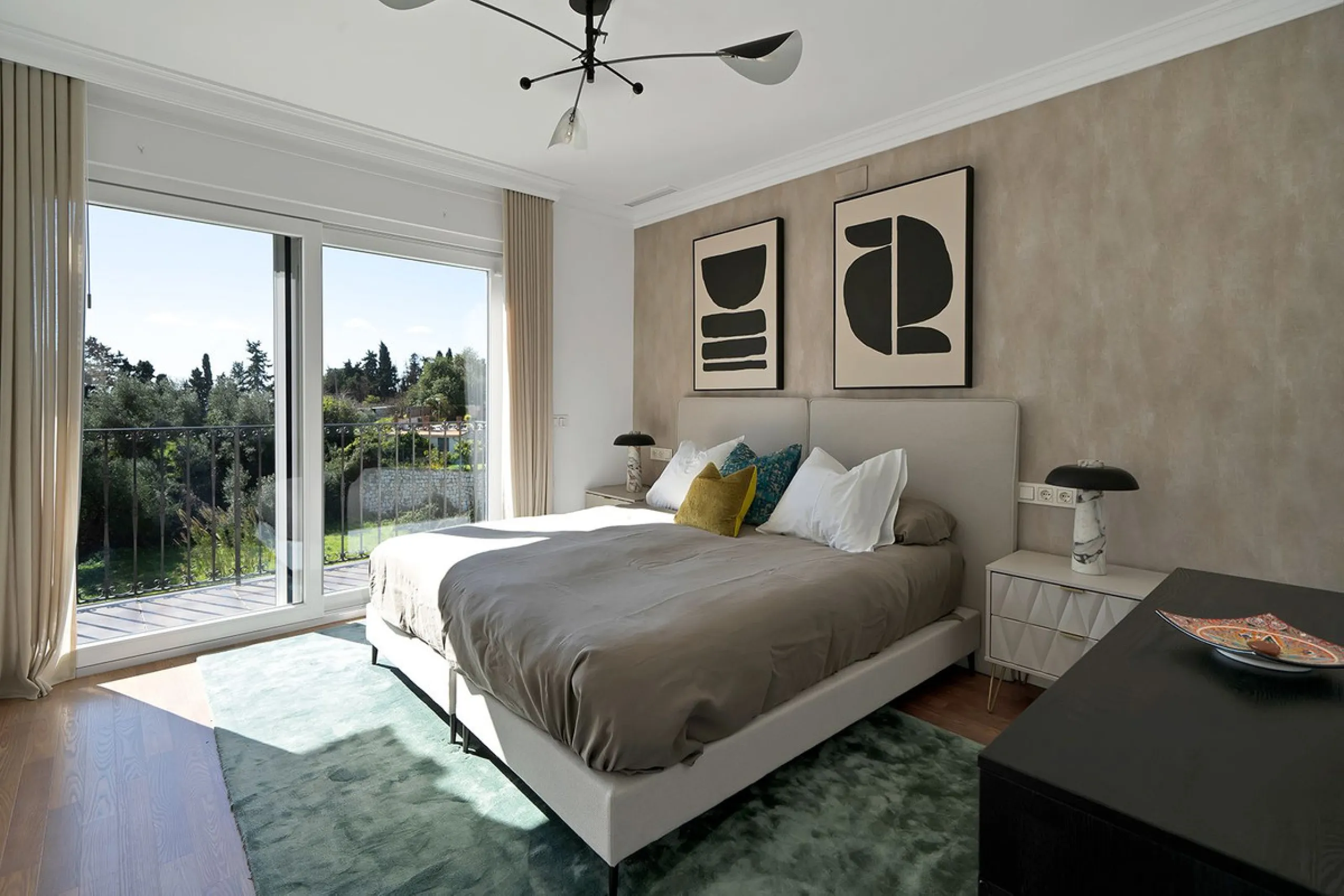 Set within one of Benalmádena's most sought-after residential enclaves, this exceptional detached villa is a refined expression of Mediterranean luxury, where contemporary comfort meets enduring Andalusian character.