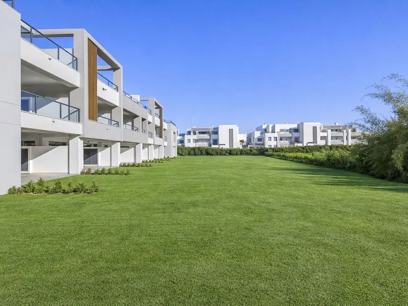 Modern 3-Bedroom Corner Apartment with West Orientation in Casares Beach