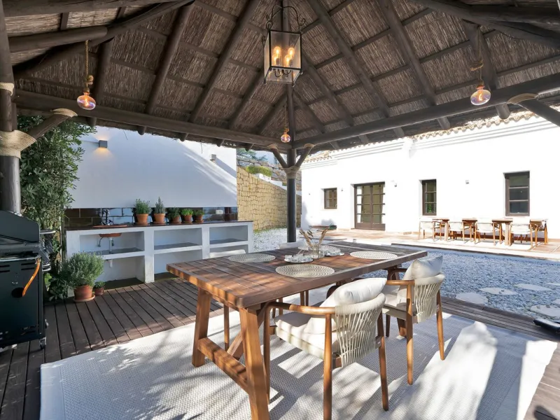 Set within the exclusive gated community of Monte Mayor, this exceptional south-facing detached villa offers breathtaking panoramic sea views from a generous 4,075m² plot. This villa stands out from most due to the elegant combination of Andalucian archit