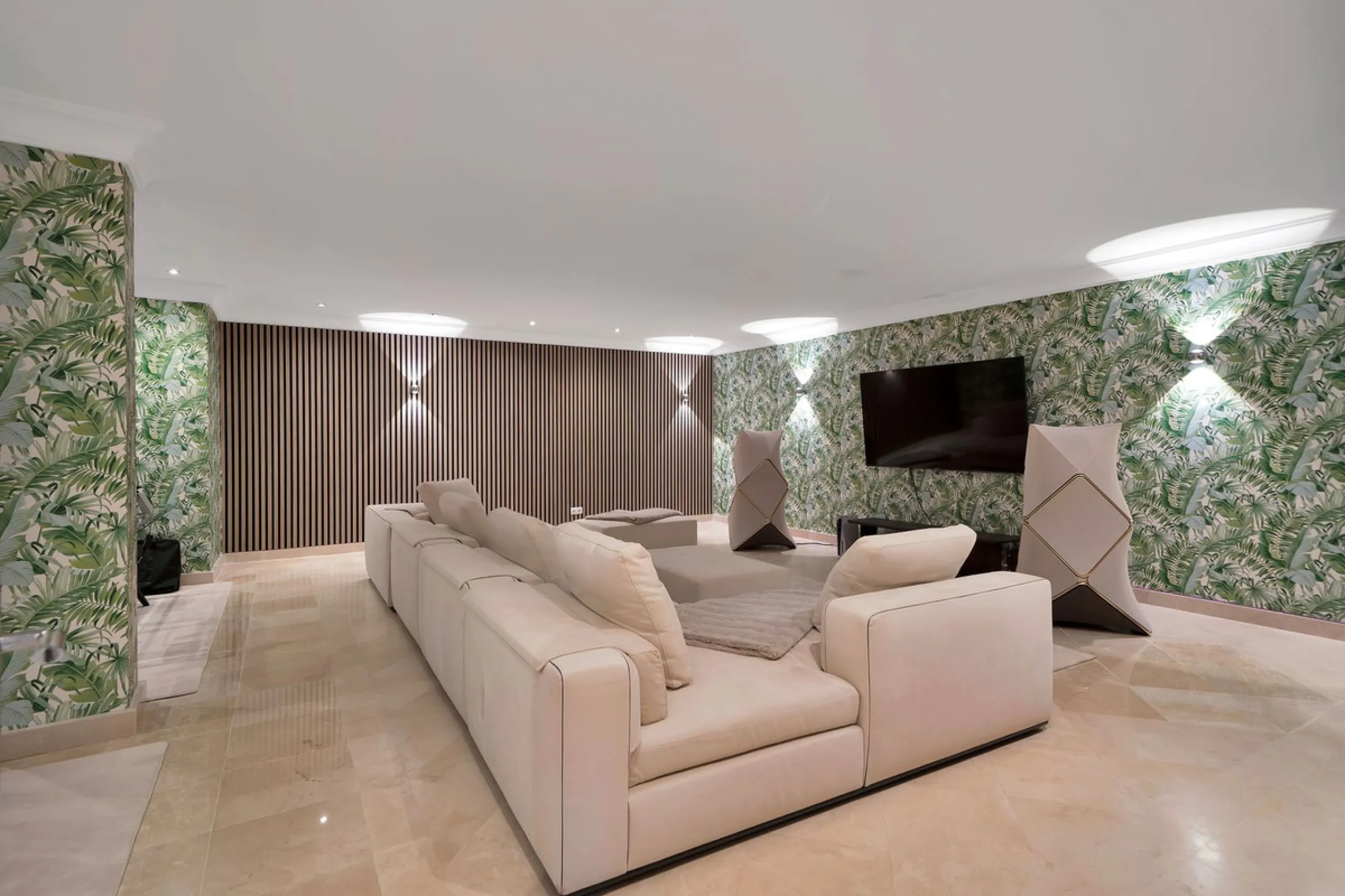 Set within the exclusive gated community of Monte Mayor, this exceptional south-facing detached villa offers breathtaking panoramic sea views from a generous 4,075m² plot. This villa stands out from most due to the elegant combination of Andalucian archit