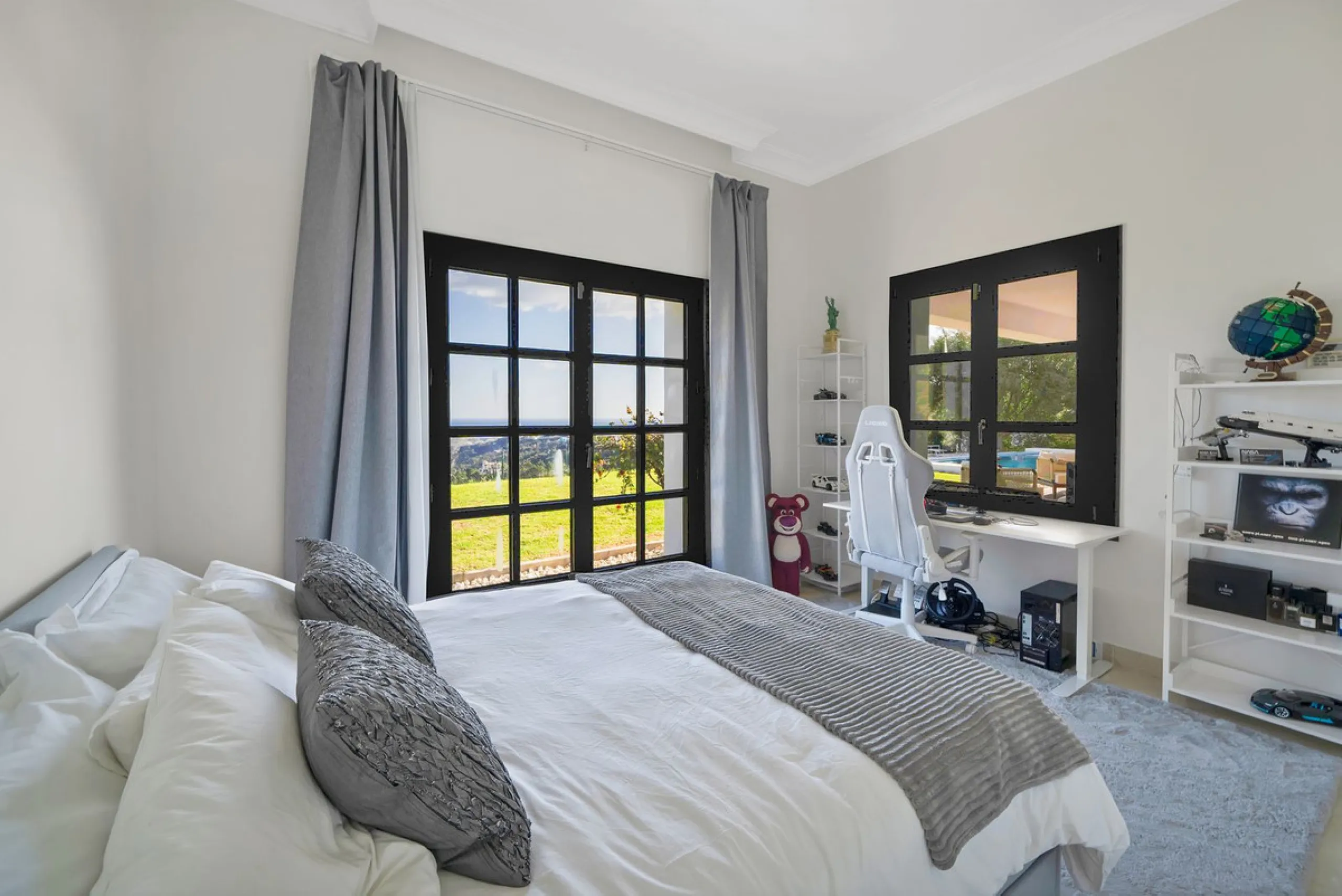 Set within the exclusive gated community of Monte Mayor, this exceptional south-facing detached villa offers breathtaking panoramic sea views from a generous 4,075m² plot. This villa stands out from most due to the elegant combination of Andalucian archit