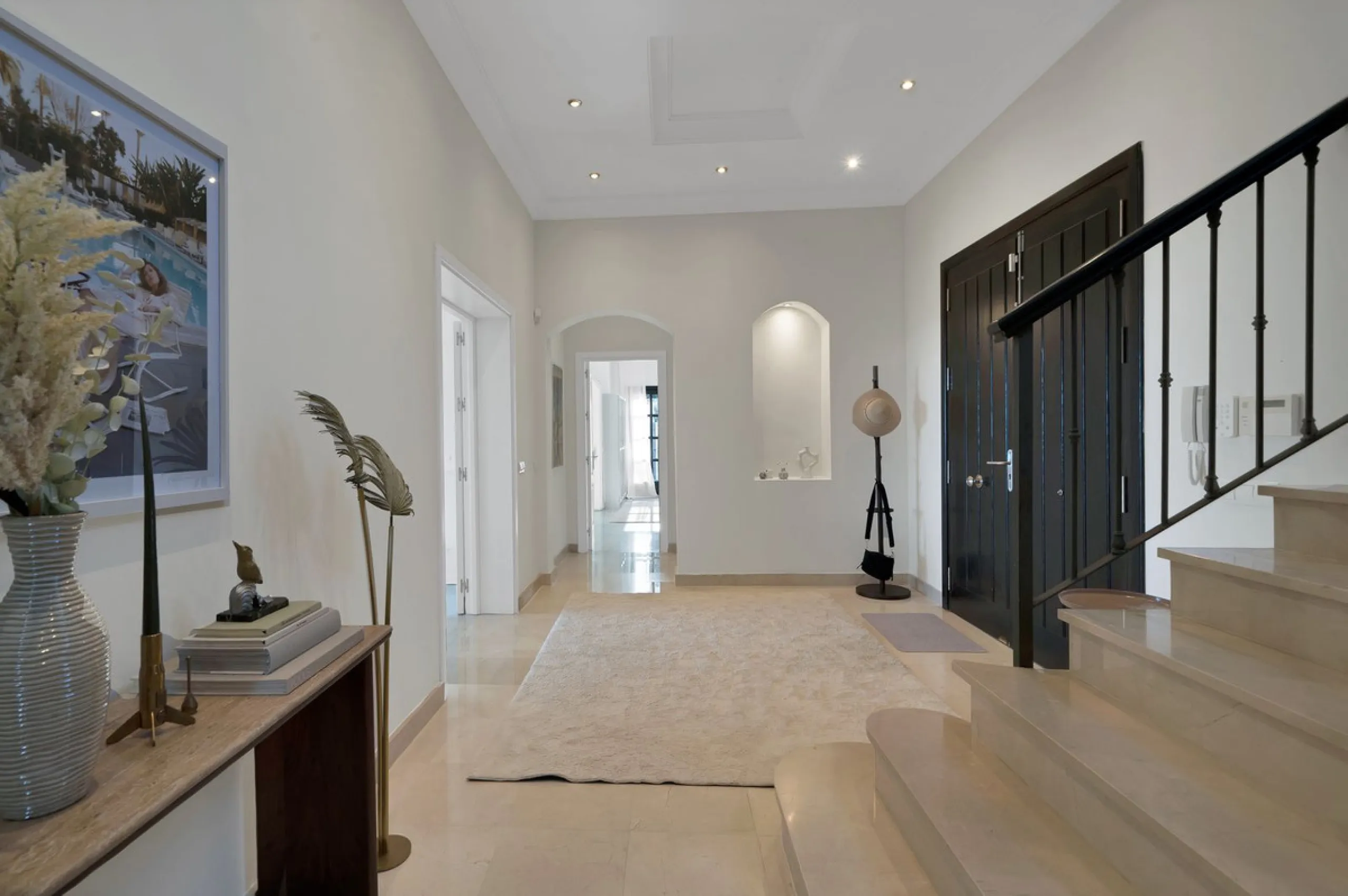 Set within the exclusive gated community of Monte Mayor, this exceptional south-facing detached villa offers breathtaking panoramic sea views from a generous 4,075m² plot. This villa stands out from most due to the elegant combination of Andalucian archit