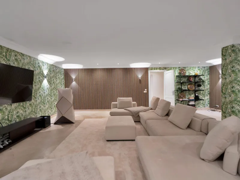 Set within the exclusive gated community of Monte Mayor, this exceptional south-facing detached villa offers breathtaking panoramic sea views from a generous 4,075m² plot. This villa stands out from most due to the elegant combination of Andalucian archit