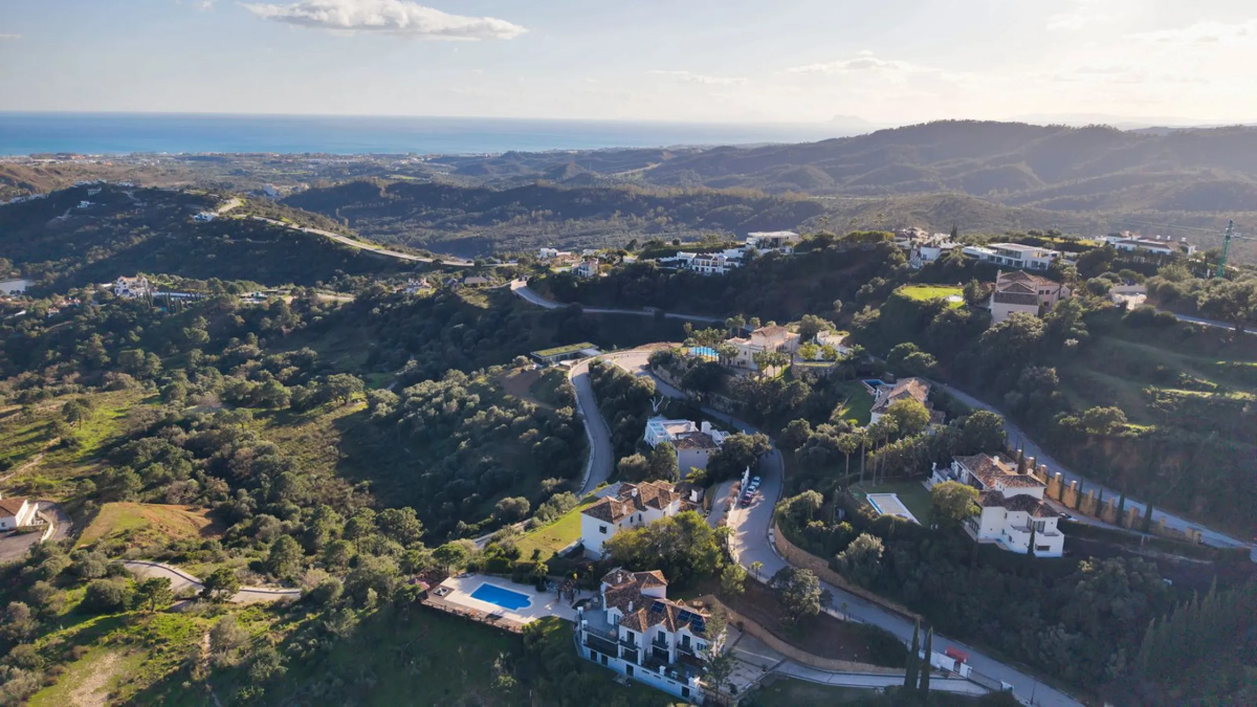 Set within the exclusive gated community of Monte Mayor, this exceptional south-facing detached villa offers breathtaking panoramic sea views from a generous 4,075m² plot. This villa stands out from most due to the elegant combination of Andalucian archit