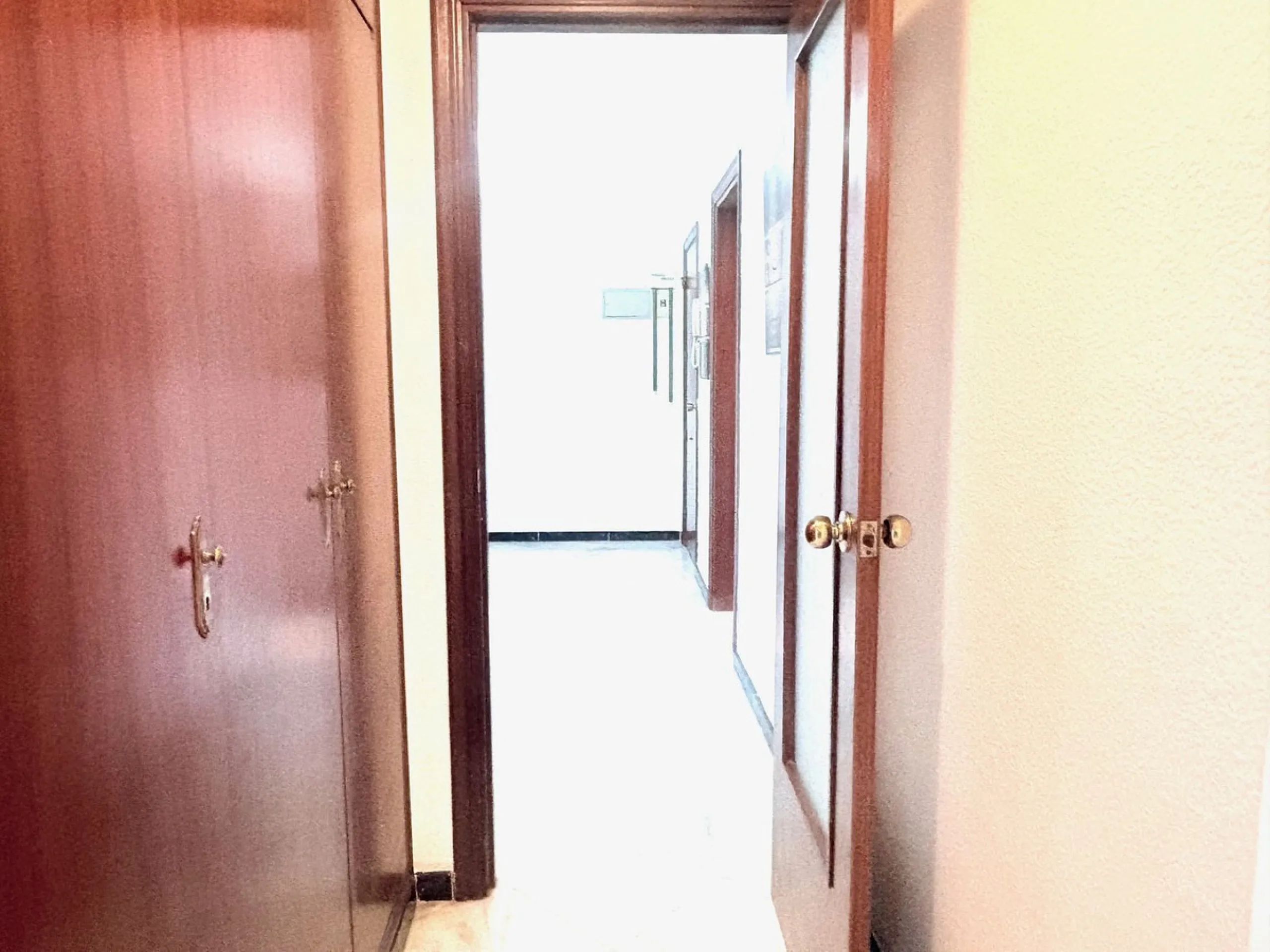 Apartment - Middle Floor Apartment в продаже в Marbella, Málaga. В доме 3 спален и 2 ванных комнат. Площадь дома 110 м²