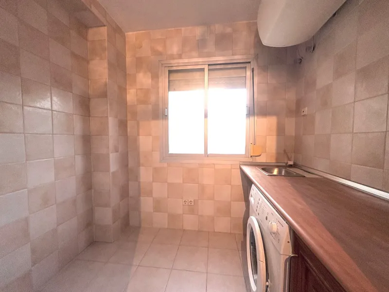 Apartment - Middle Floor Apartment в продаже в Marbella, Málaga. В доме 3 спален и 2 ванных комнат. Площадь дома 110 м²
