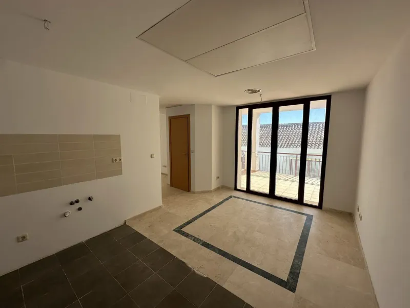 House - Townhouse в продаже в Casares, Málaga. В доме 2 спален и 3 ванных комнат. Площадь дома 205 м²
