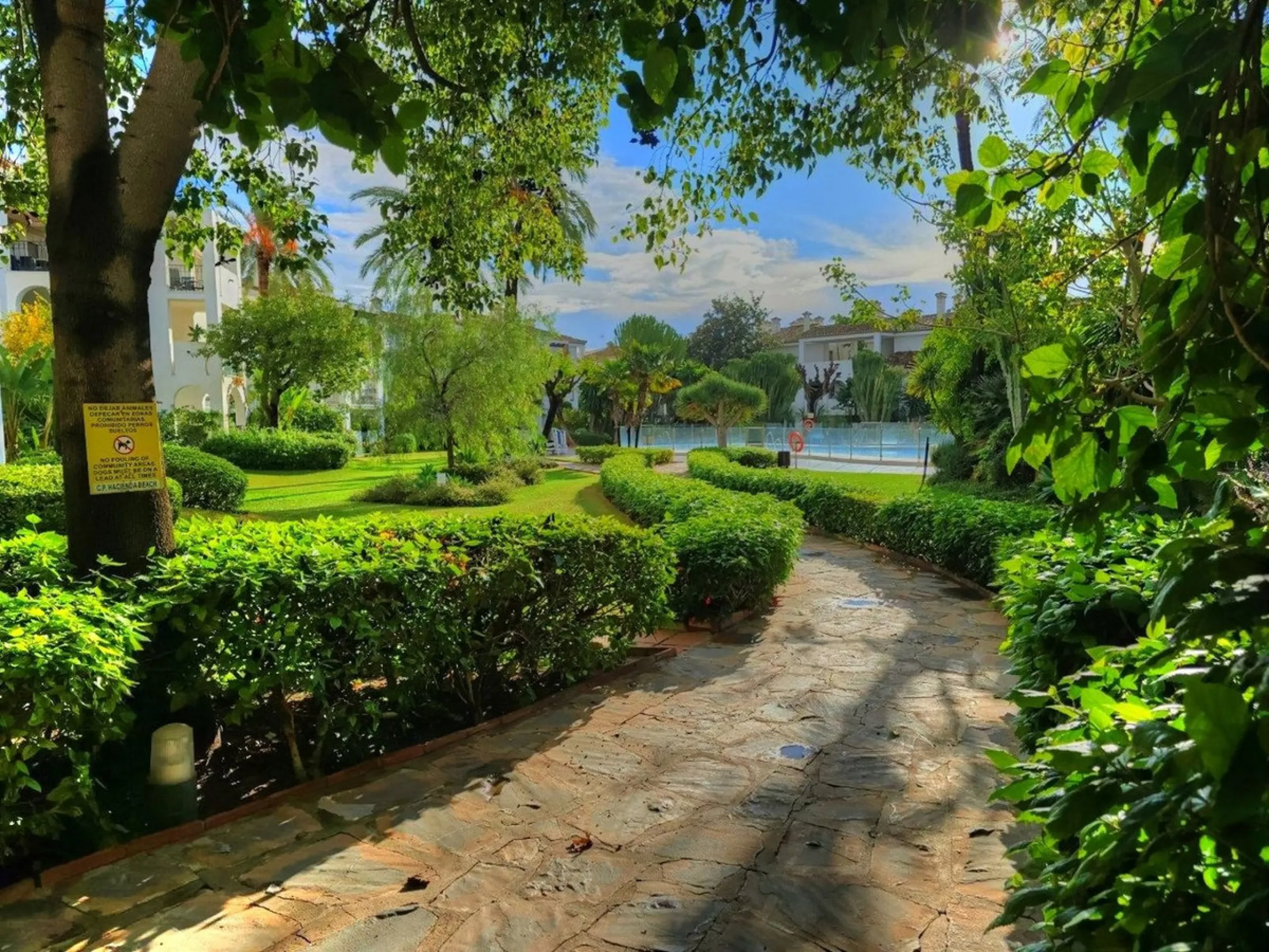 First line beach complex. Direct access to beach promenade, mediteranean sea and beach restaurants.
