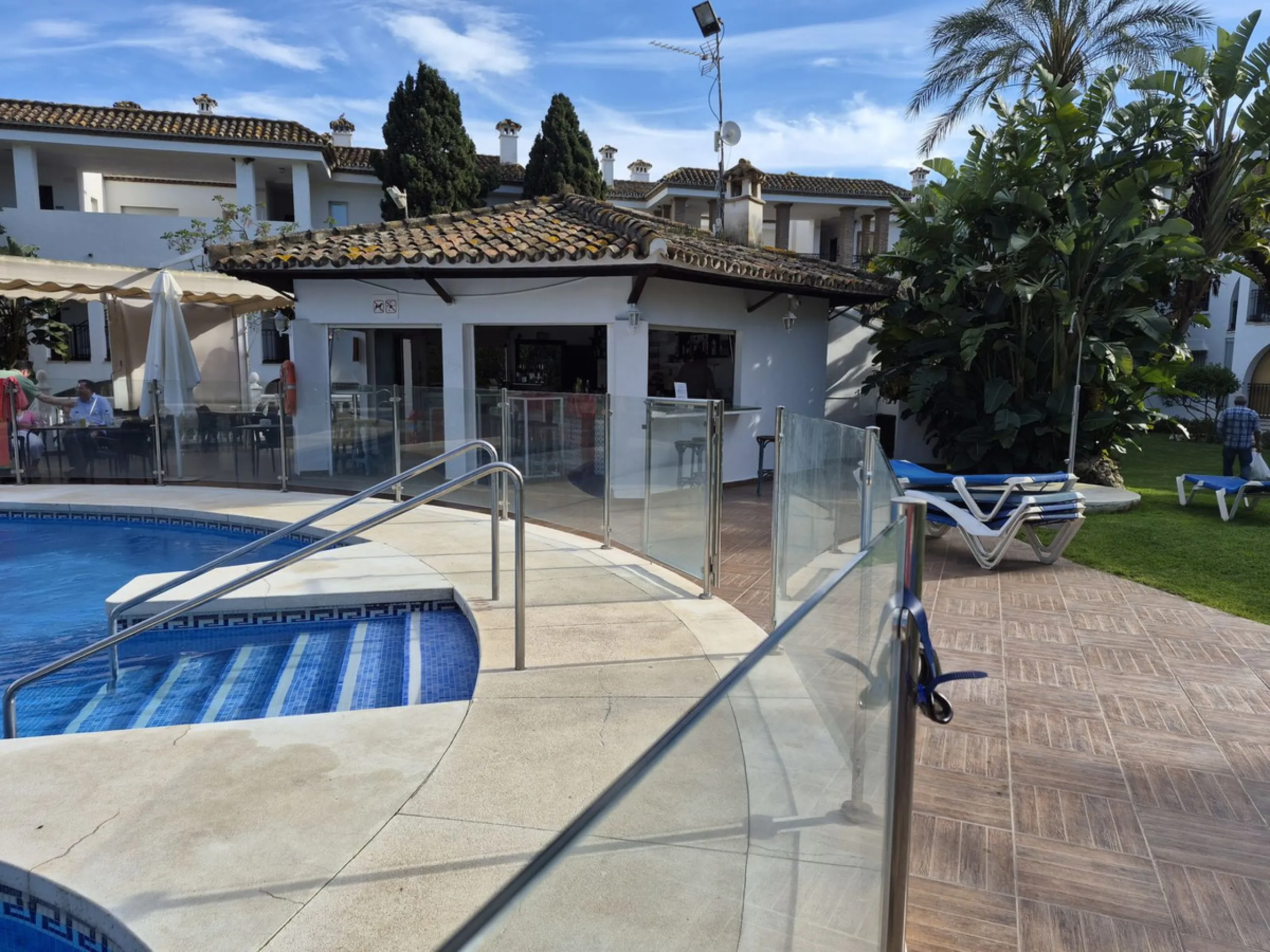 First line beach complex. Direct access to beach promenade, mediteranean sea and beach restaurants.