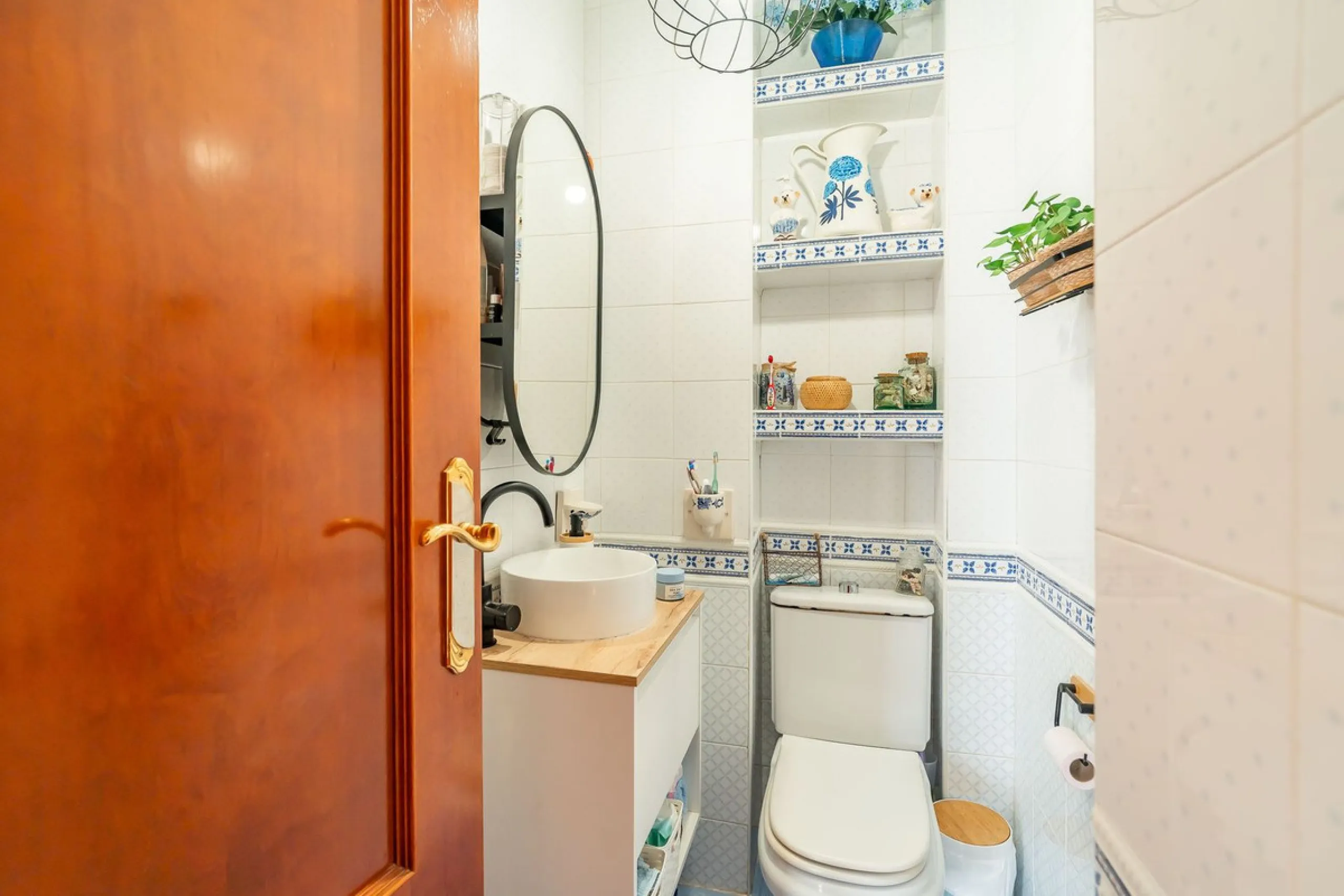 Apartment - Middle Floor Apartment в продаже в Fuengirola, Málaga. В доме 4 спален и 2 ванных комнат. Площадь дома 112 м²