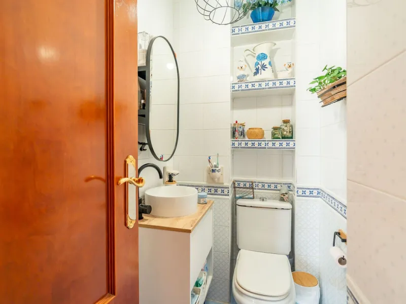 Apartment - Middle Floor Apartment в продаже в Fuengirola, Málaga. В доме 4 спален и 2 ванных комнат. Площадь дома 112 м²