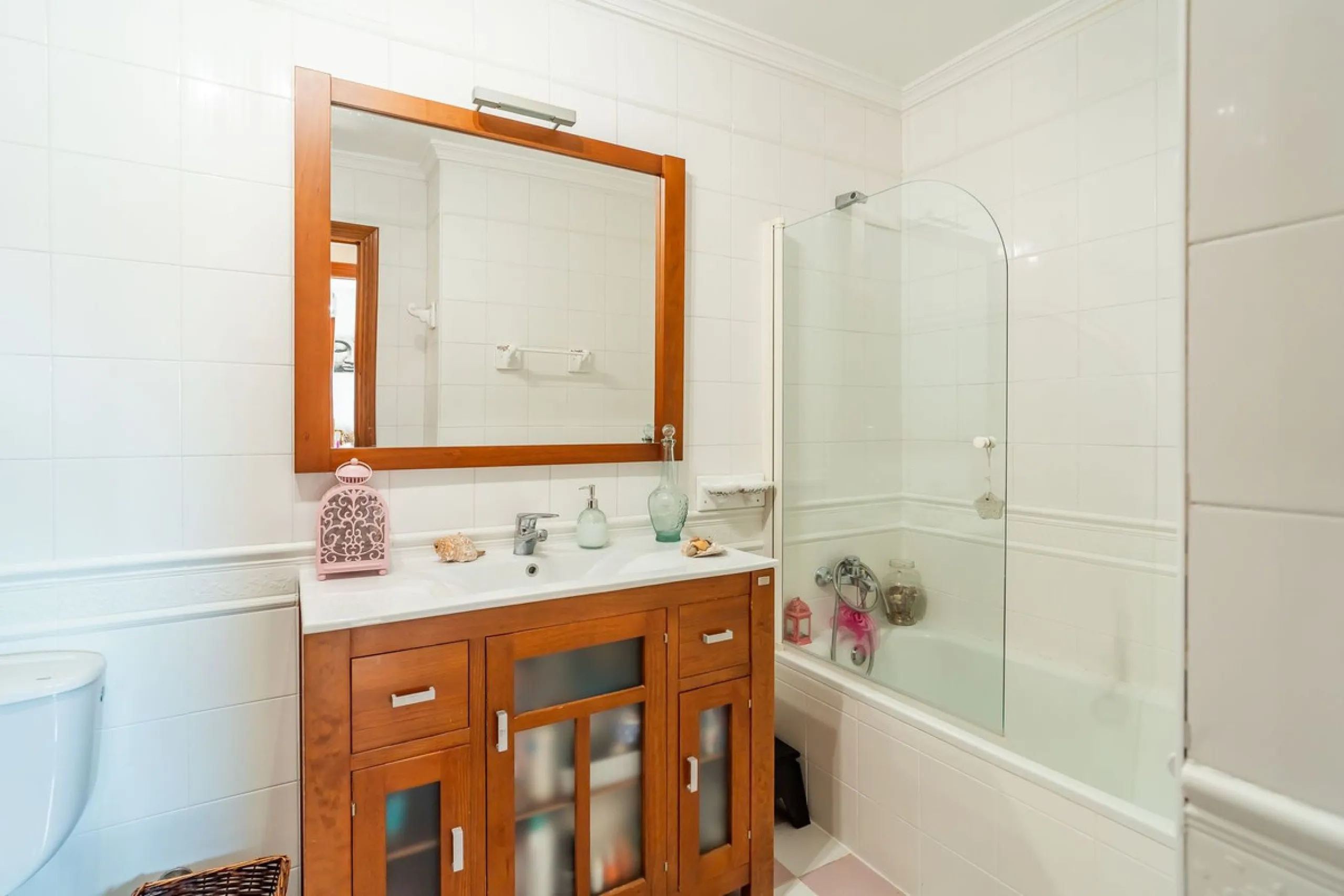 Apartment - Middle Floor Apartment в продаже в Fuengirola, Málaga. В доме 4 спален и 2 ванных комнат. Площадь дома 112 м²