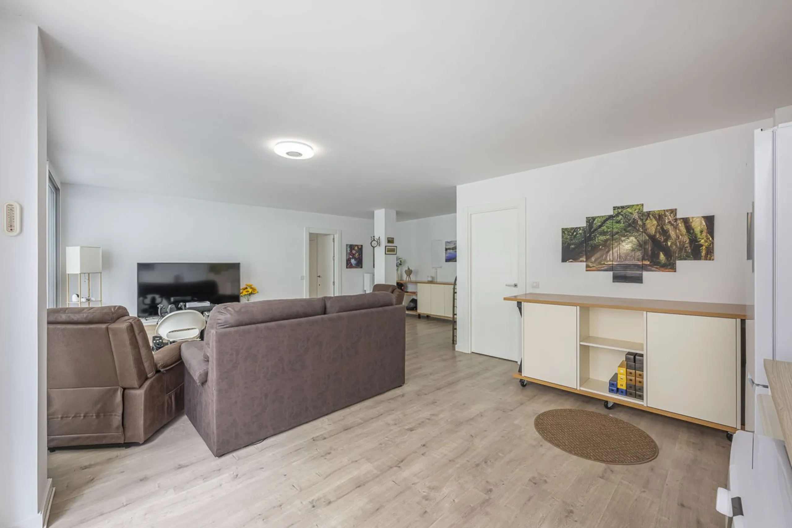 Exclusive detached villa just 500 meters from the sea – The best price on the market