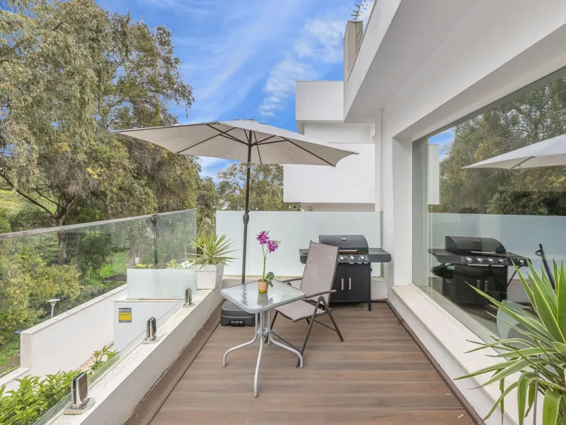 Exclusive detached villa just 500 meters from the sea – The best price on the market