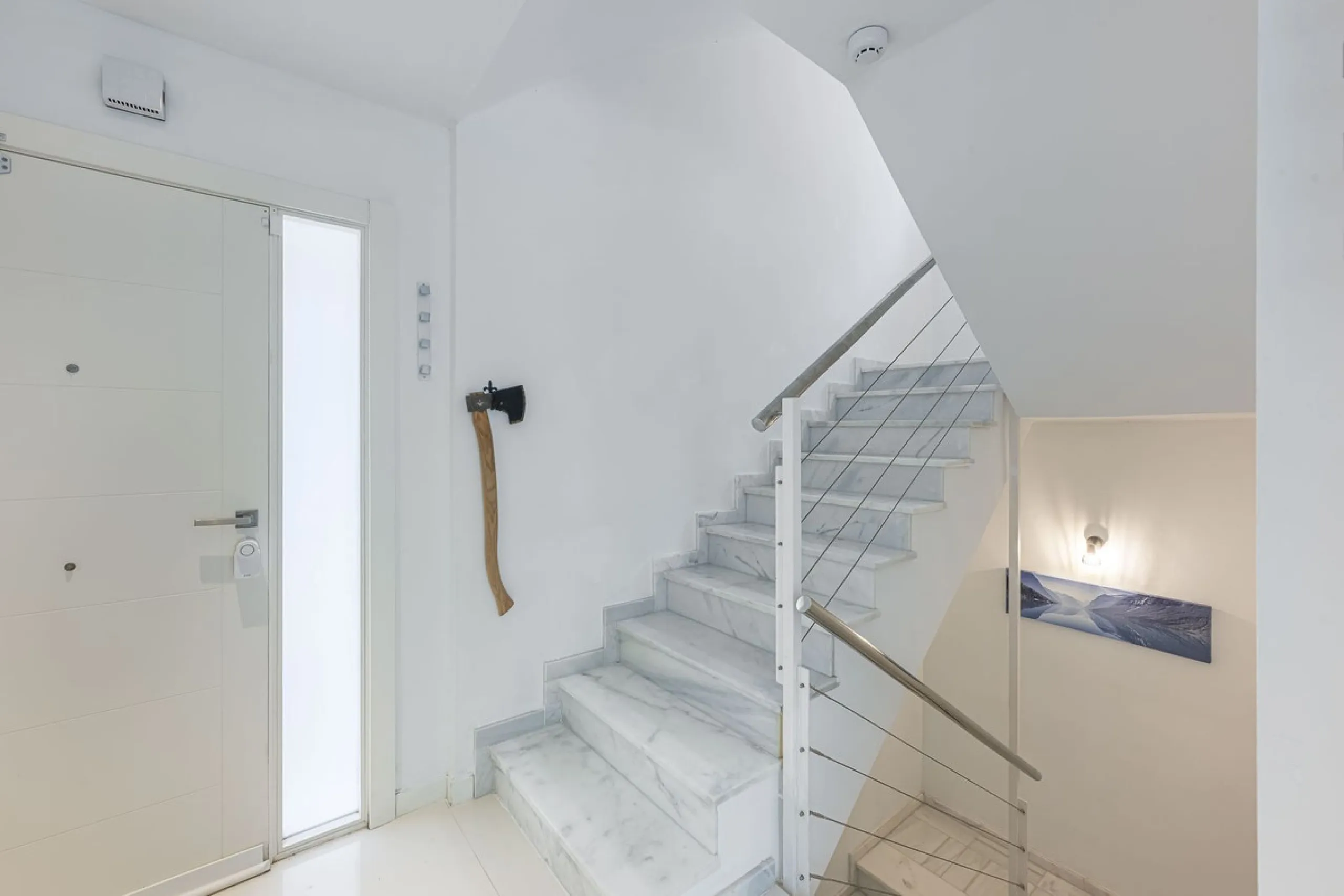 Exclusive detached villa just 500 meters from the sea – The best price on the market