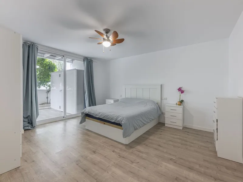 Exclusive detached villa just 500 meters from the sea – The best price on the market