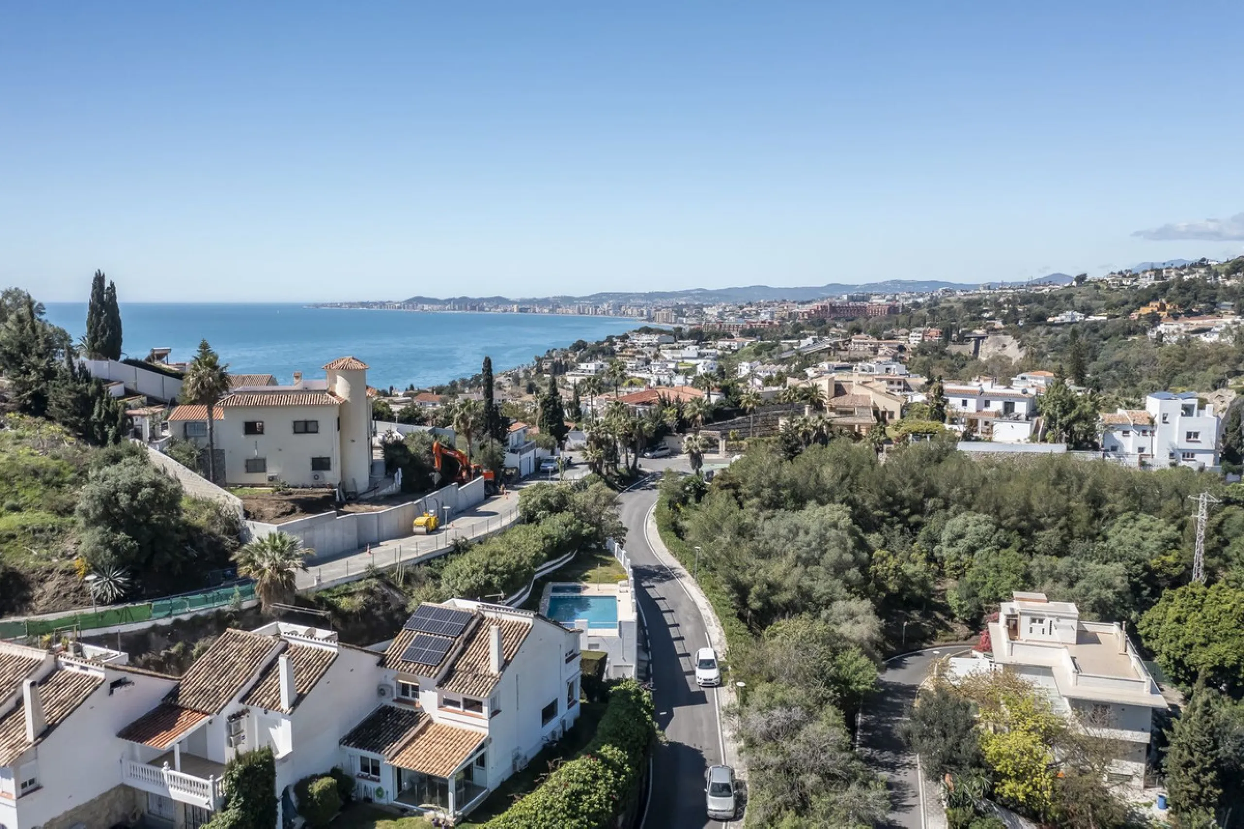 Exclusive detached villa just 500 meters from the sea – The best price on the market