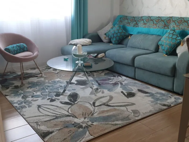 Spectacular Designer Semi-Detached House: Space, Efficiency, and Total Connectivity