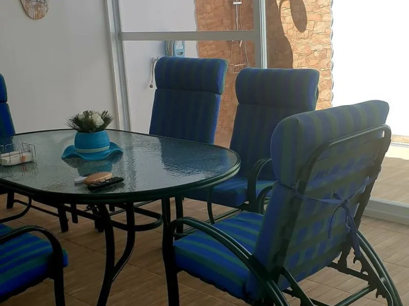 Spectacular Designer Semi-Detached House: Space, Efficiency, and Total Connectivity