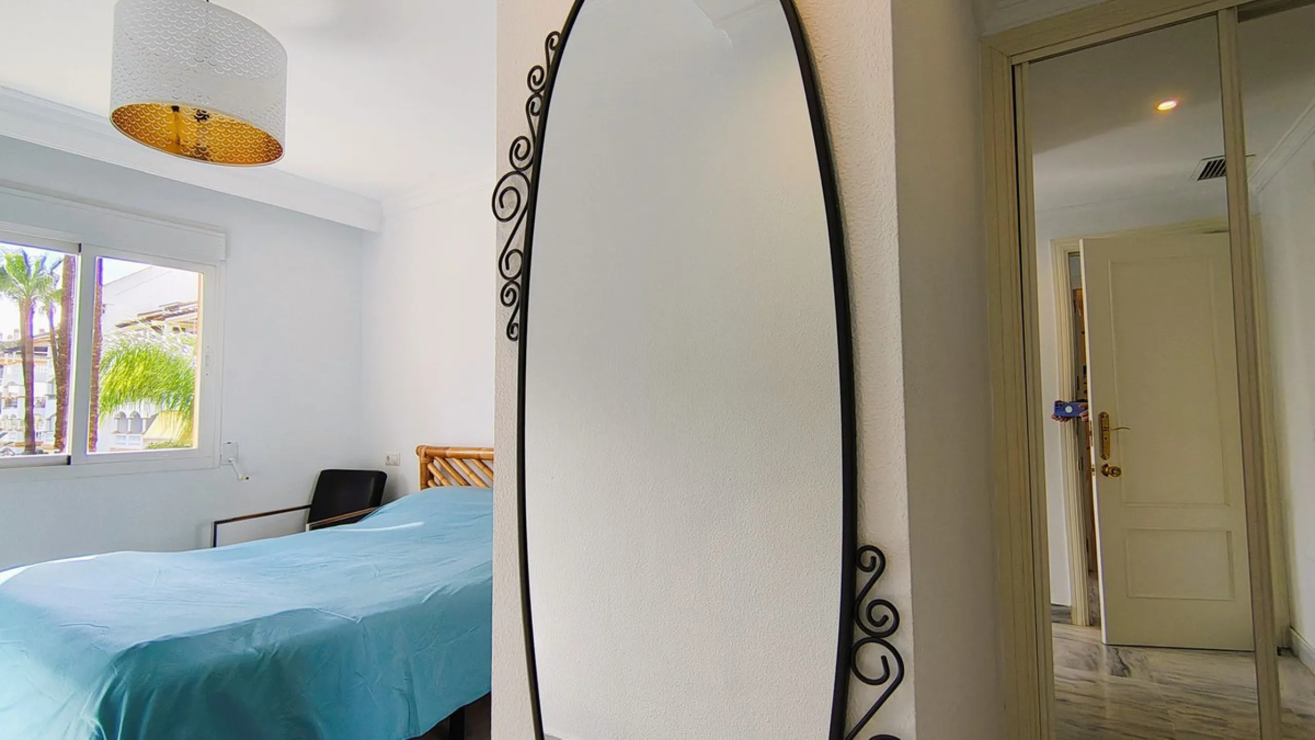 Apartment - Middle Floor Apartment в продаже в Marbella, Málaga. В доме 4 спален и 3 ванных комнат. Площадь дома 101 м²