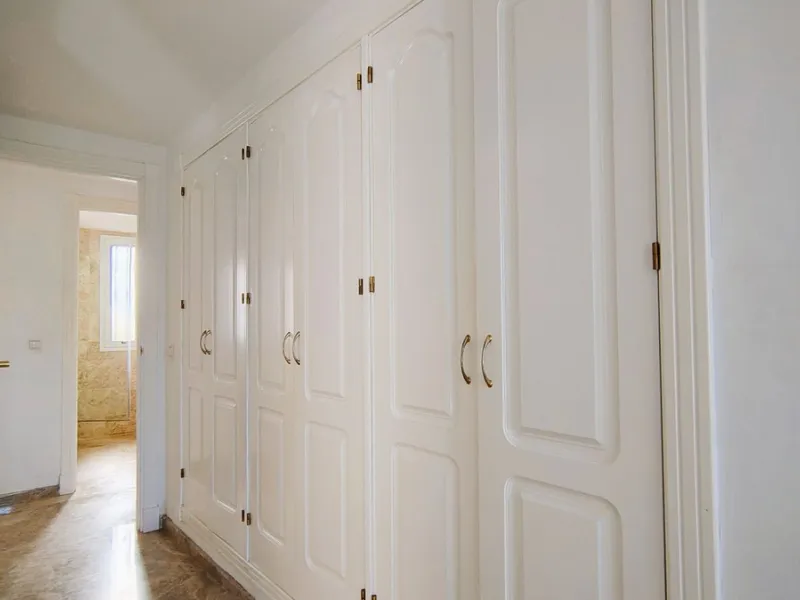 Spacious South-Facing Ground Floor in Nueva Andalucía: High Yield Potential & Prime Location