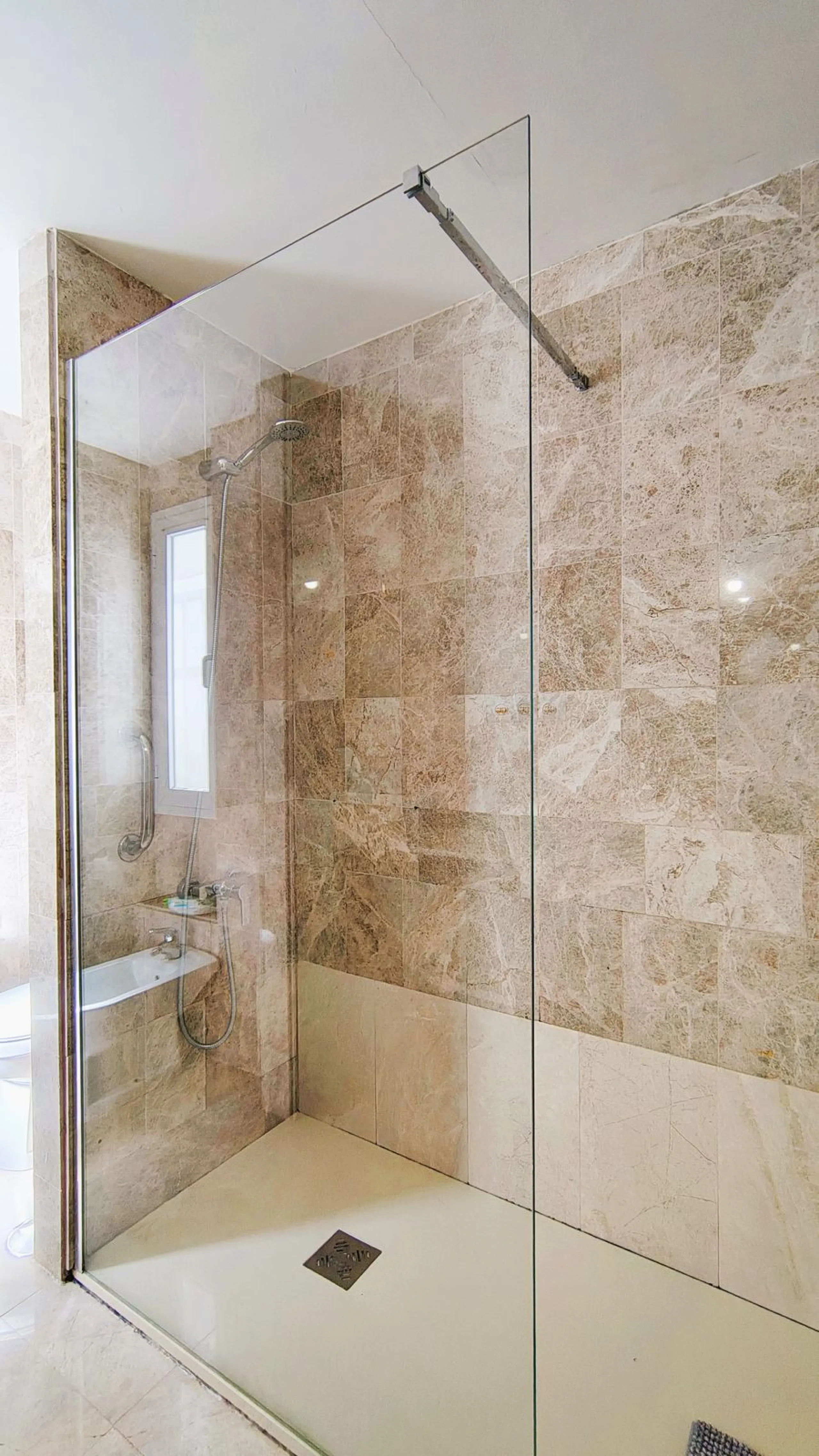 Spacious South-Facing Ground Floor in Nueva Andalucía: High Yield Potential & Prime Location