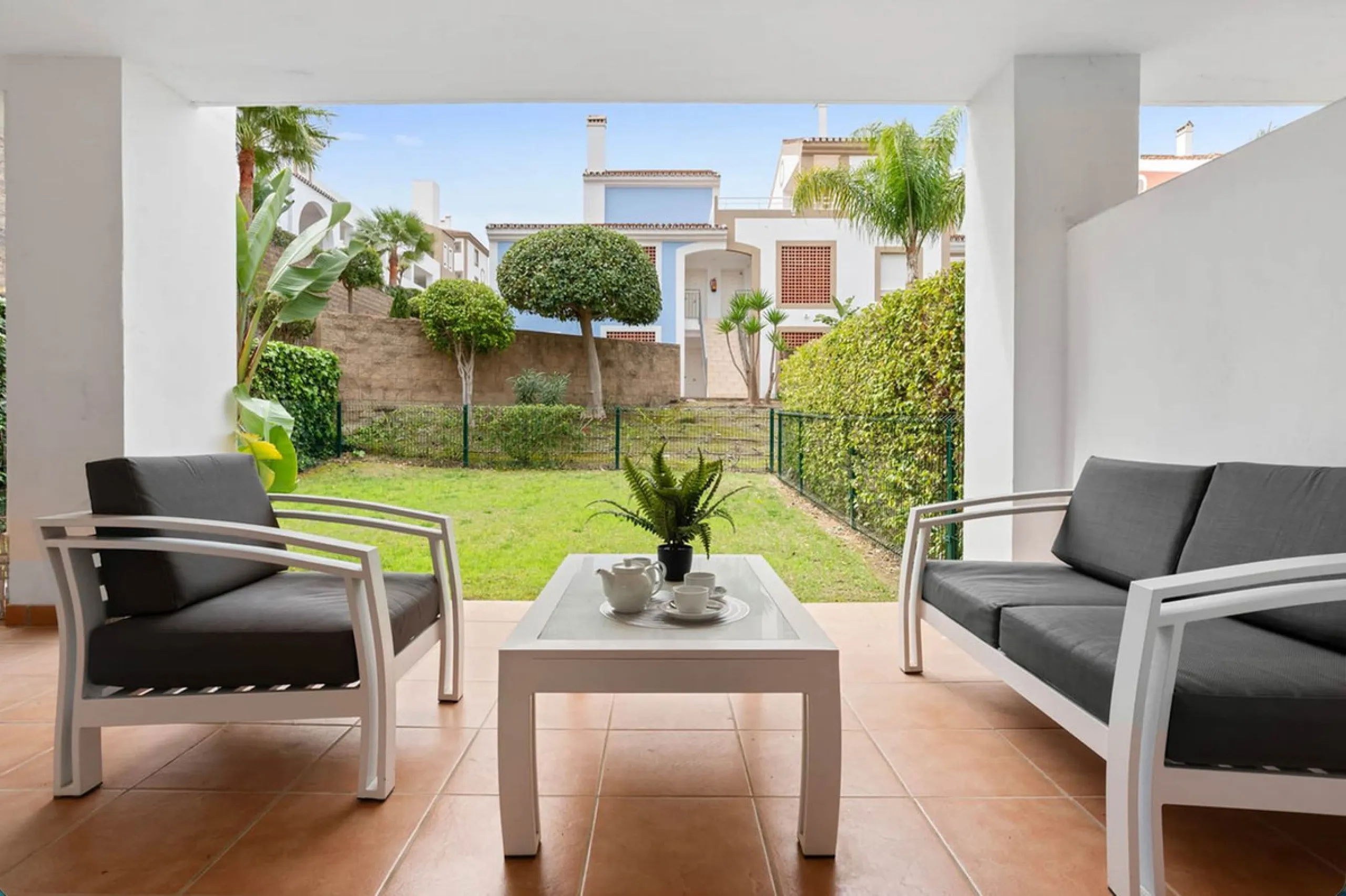 FOR SALE – 2 Bedroom Apartment with Tourist Licence | Cortijo del Mar Resort, El Paraíso | Costa del Sol