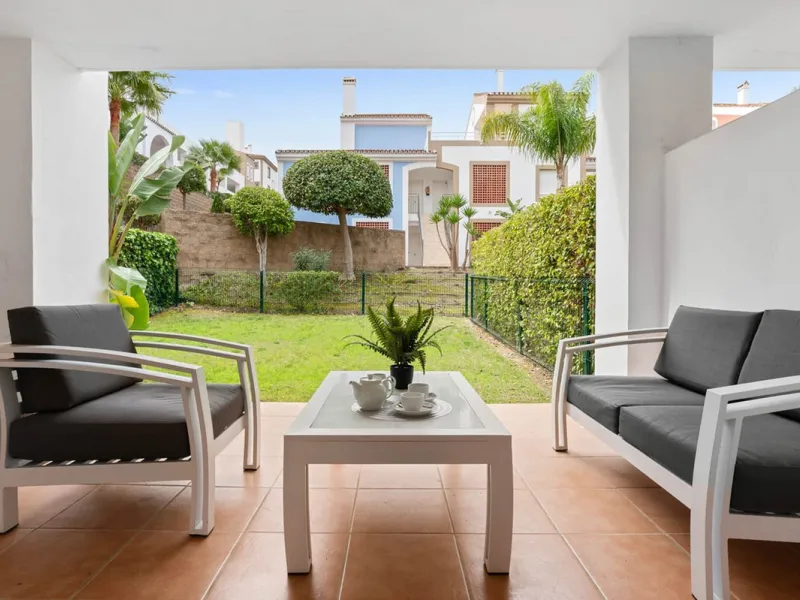 FOR SALE – 2 Bedroom Apartment with Tourist Licence | Cortijo del Mar Resort, El Paraíso | Costa del Sol