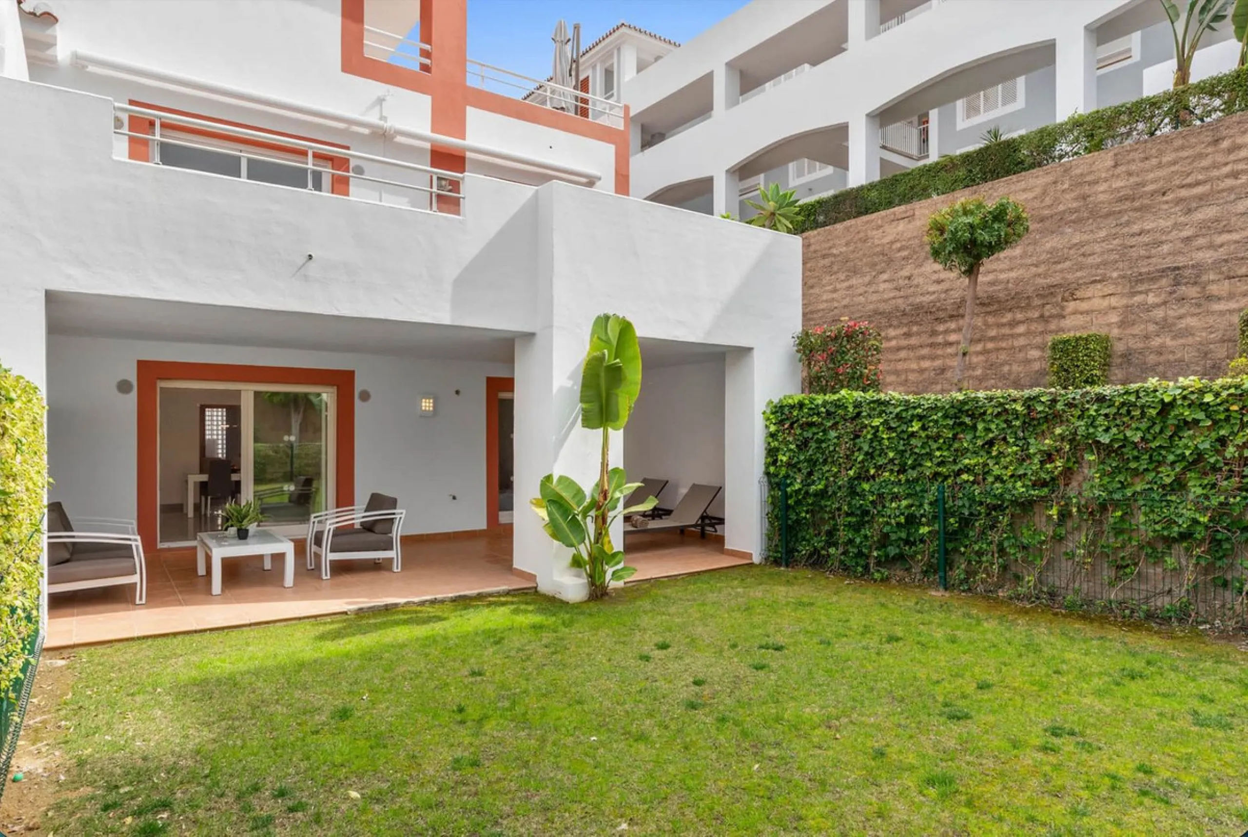 FOR SALE – 2 Bedroom Apartment with Tourist Licence | Cortijo del Mar Resort, El Paraíso | Costa del Sol