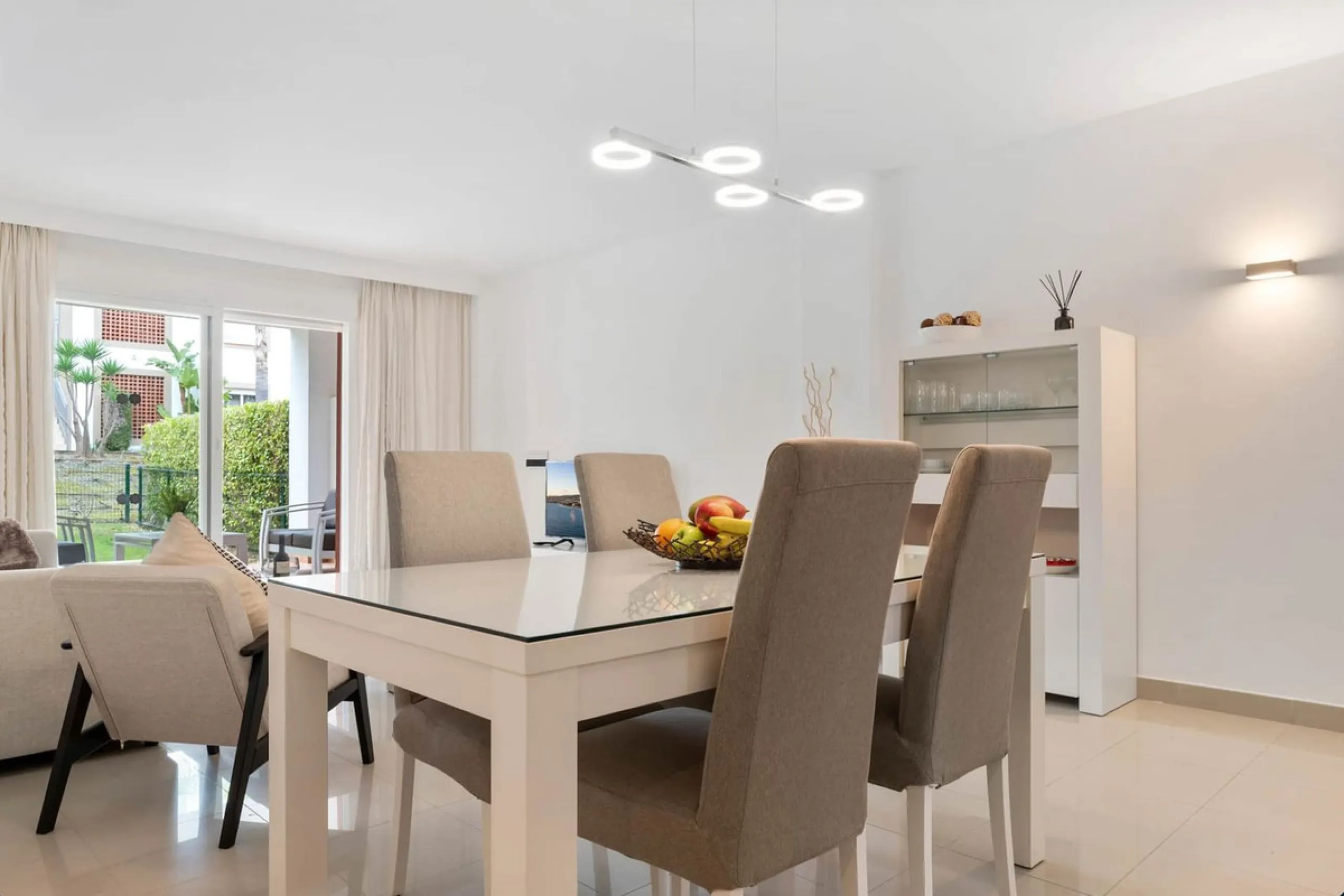 FOR SALE – 2 Bedroom Apartment with Tourist Licence | Cortijo del Mar Resort, El Paraíso | Costa del Sol