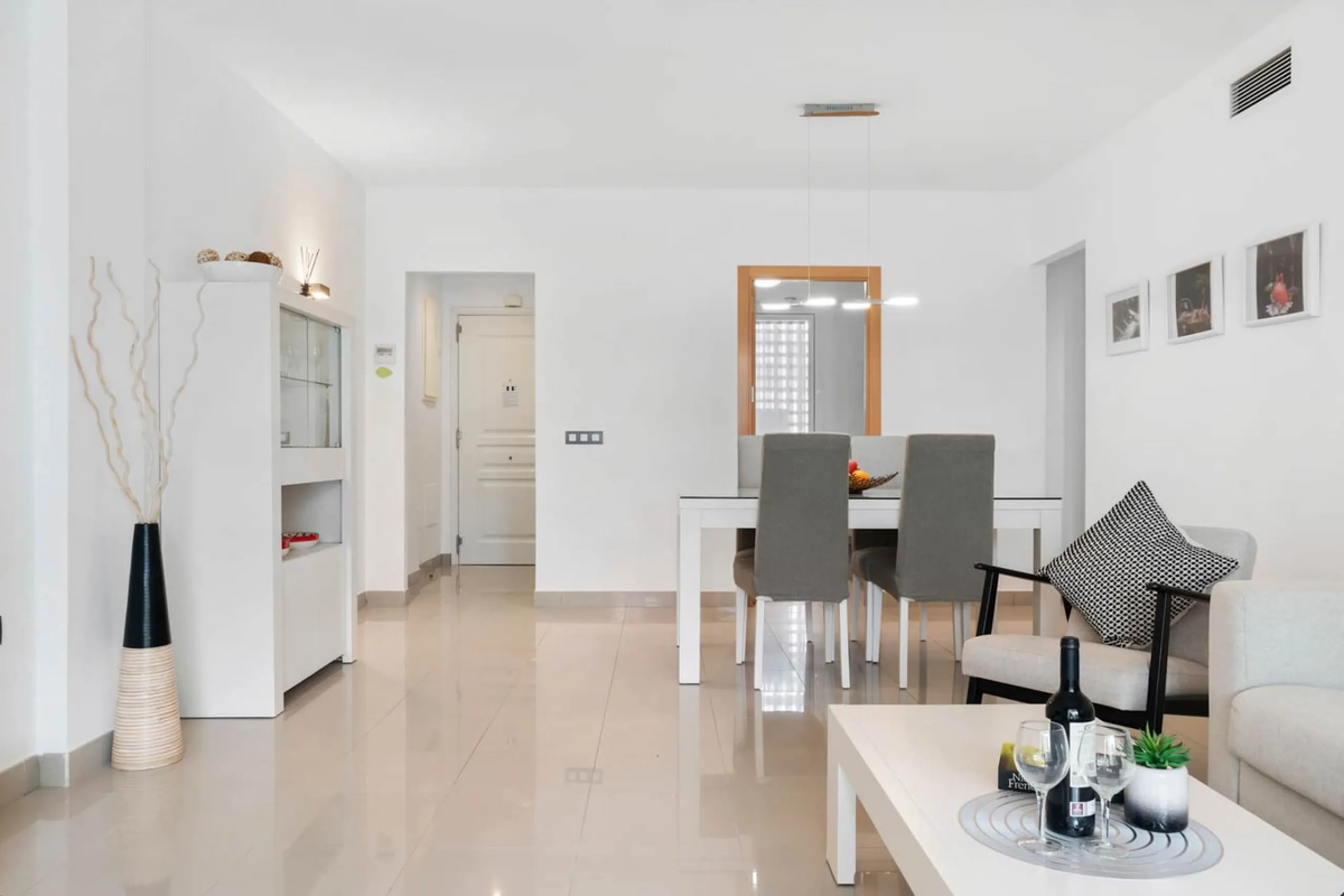 FOR SALE – 2 Bedroom Apartment with Tourist Licence | Cortijo del Mar Resort, El Paraíso | Costa del Sol