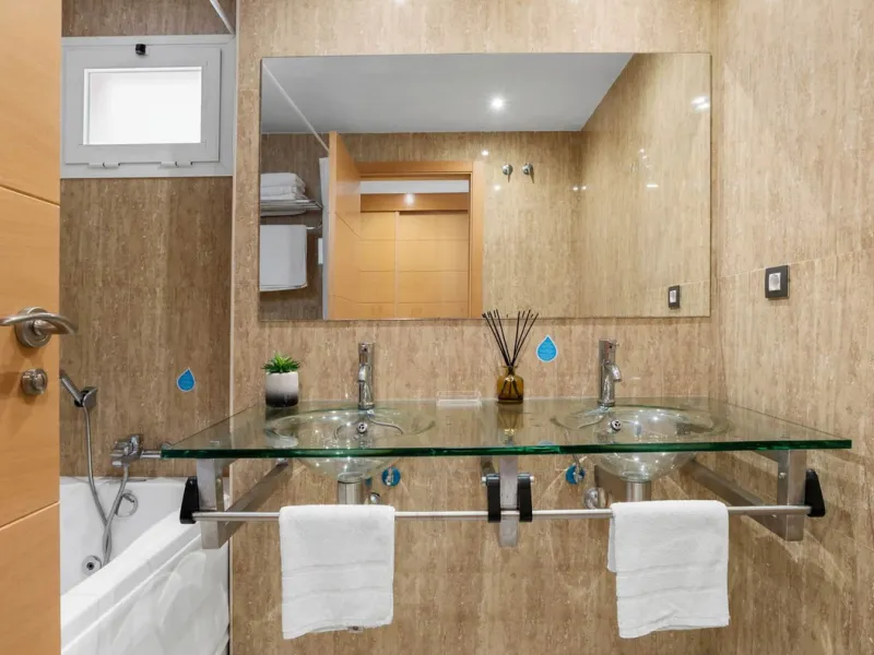 FOR SALE – 2 Bedroom Apartment with Tourist Licence | Cortijo del Mar Resort, El Paraíso | Costa del Sol