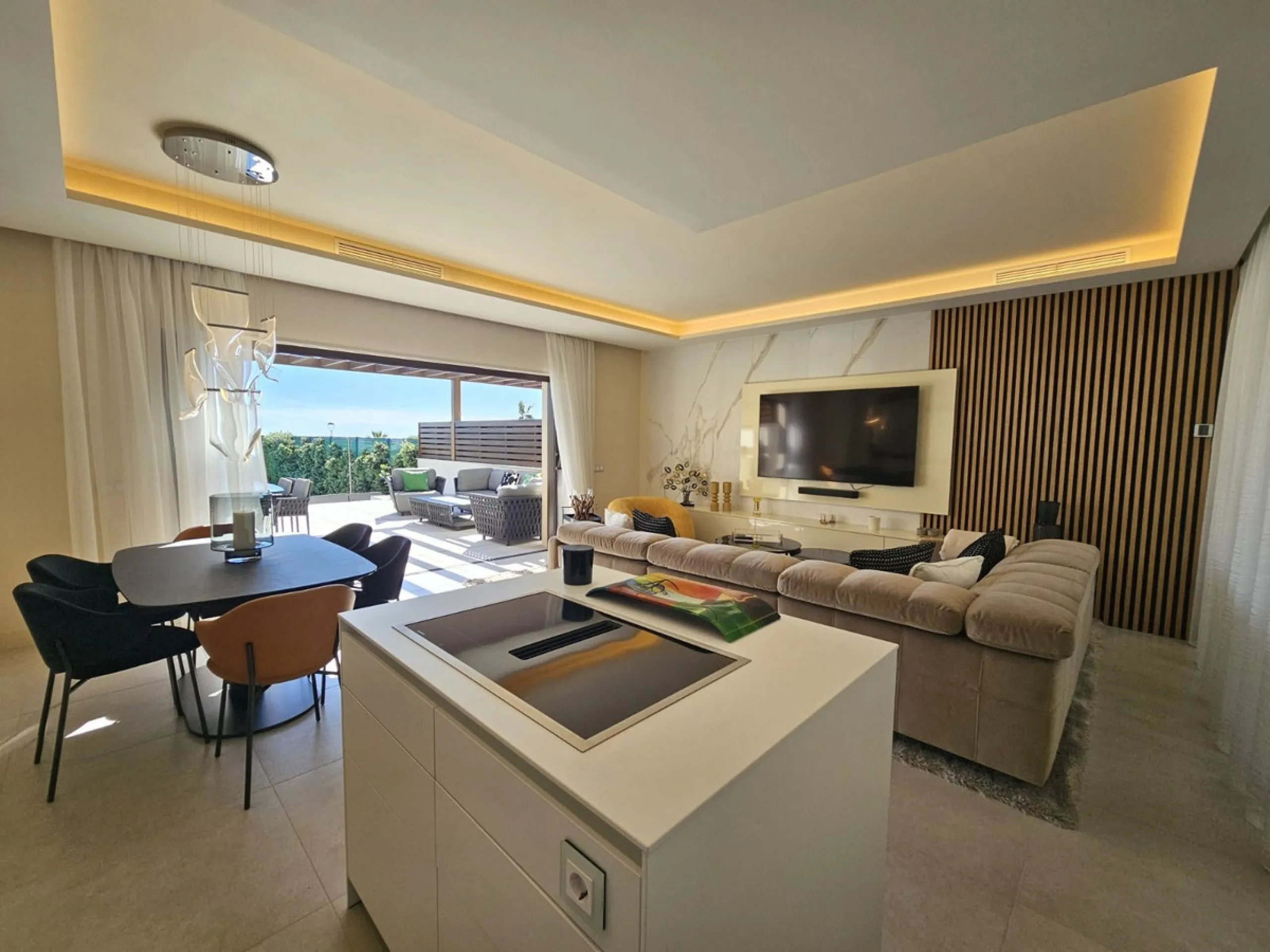 This beautiful house is located in an enviable beachfront position within the prestigious Velaya development on the New Golden Mile, offering breathtaking sea views and direct access to the beach.