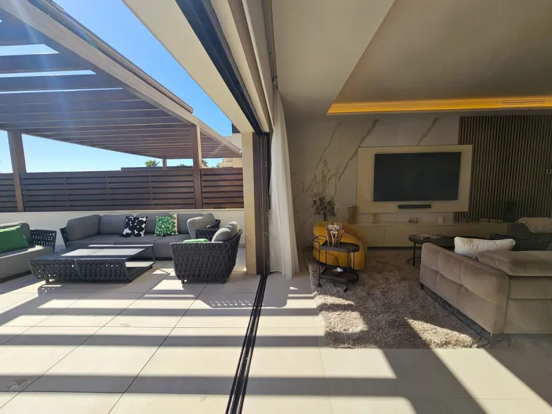 This beautiful house is located in an enviable beachfront position within the prestigious Velaya development on the New Golden Mile, offering breathtaking sea views and direct access to the beach.