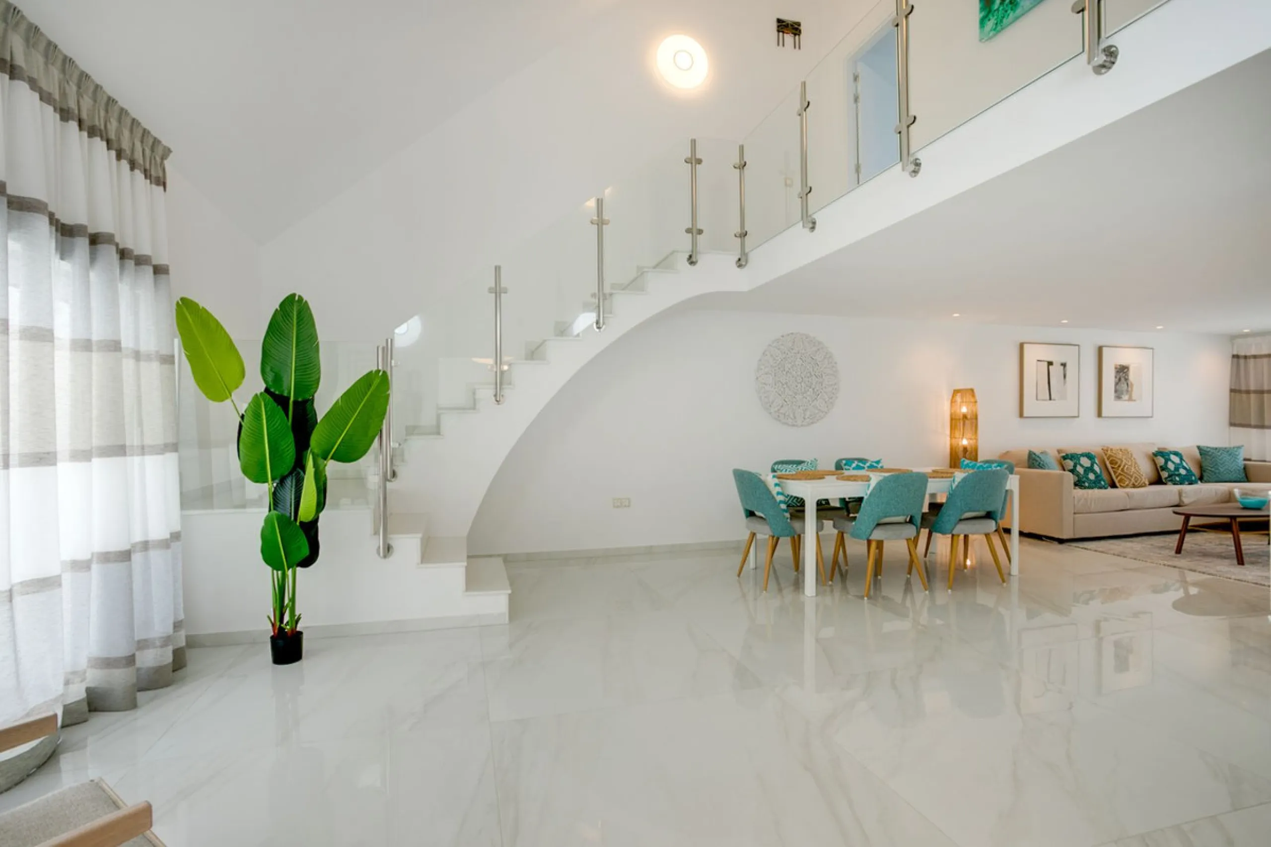 A beautifully renovated beachfront villa with perfect sea views. The house has been tastefully modernised to offer a large open plan living room with fully fitted modern kitchen, on the lower level is also one of the 3 bedrooms with bathroom.