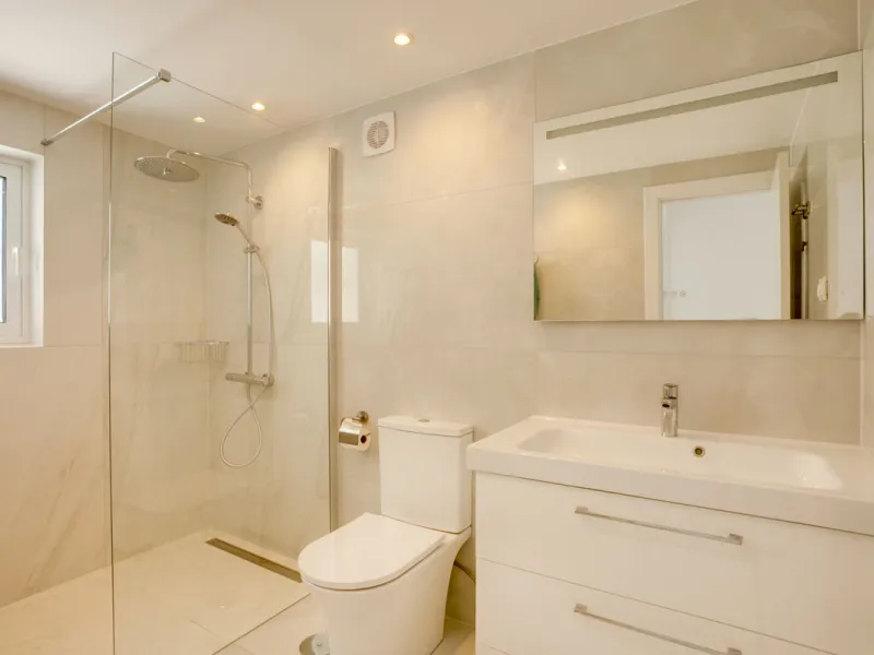 A beautifully renovated beachfront villa with perfect sea views. The house has been tastefully modernised to offer a large open plan living room with fully fitted modern kitchen, on the lower level is also one of the 3 bedrooms with bathroom.