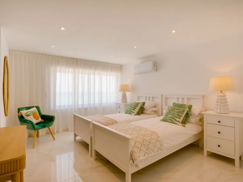A beautifully renovated beachfront villa with perfect sea views. The house has been tastefully modernised to offer a large open plan living room with fully fitted modern kitchen, on the lower level is also one of the 3 bedrooms with bathroom.