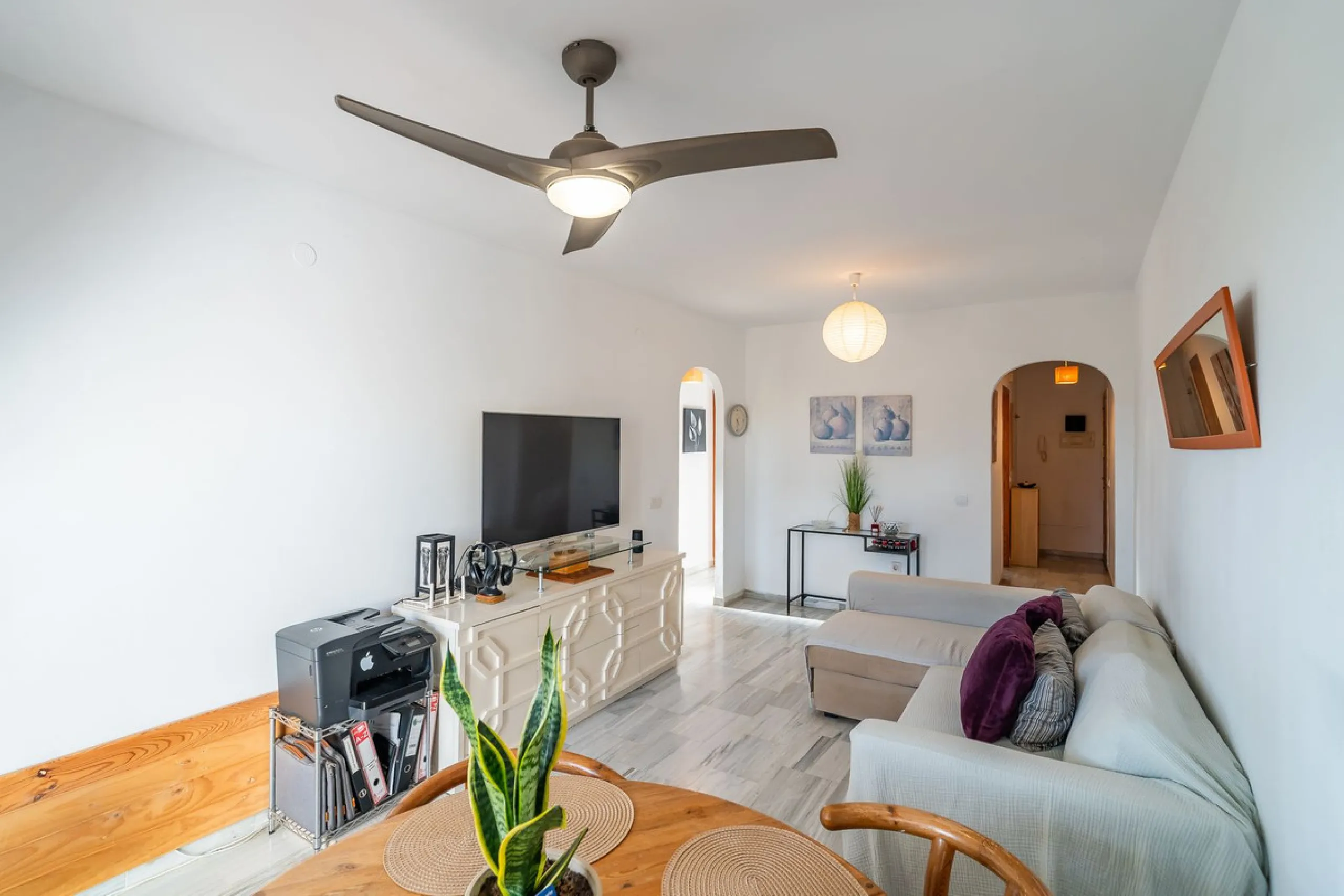 Exclusive ground-floor apartment with private garden and direct beach access – El Faro de Mijas