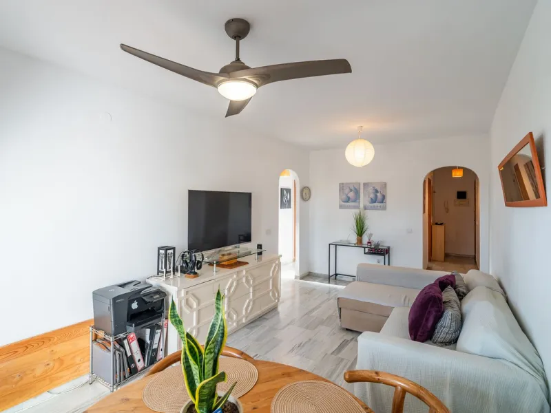 Exclusive ground-floor apartment with private garden and direct beach access – El Faro de Mijas