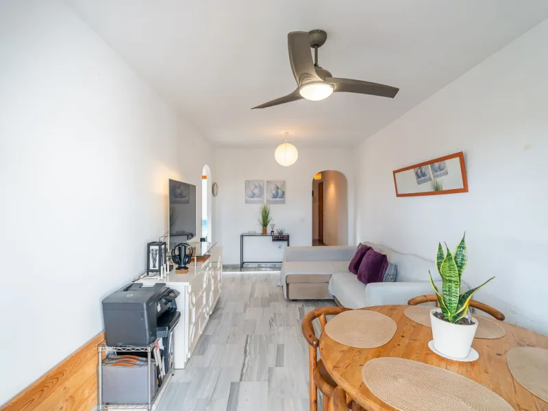 Exclusive ground-floor apartment with private garden and direct beach access – El Faro de Mijas