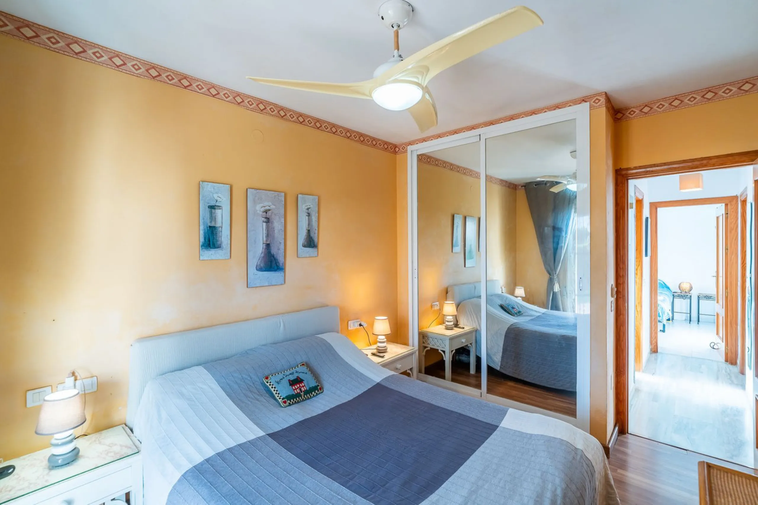 Exclusive ground-floor apartment with private garden and direct beach access – El Faro de Mijas