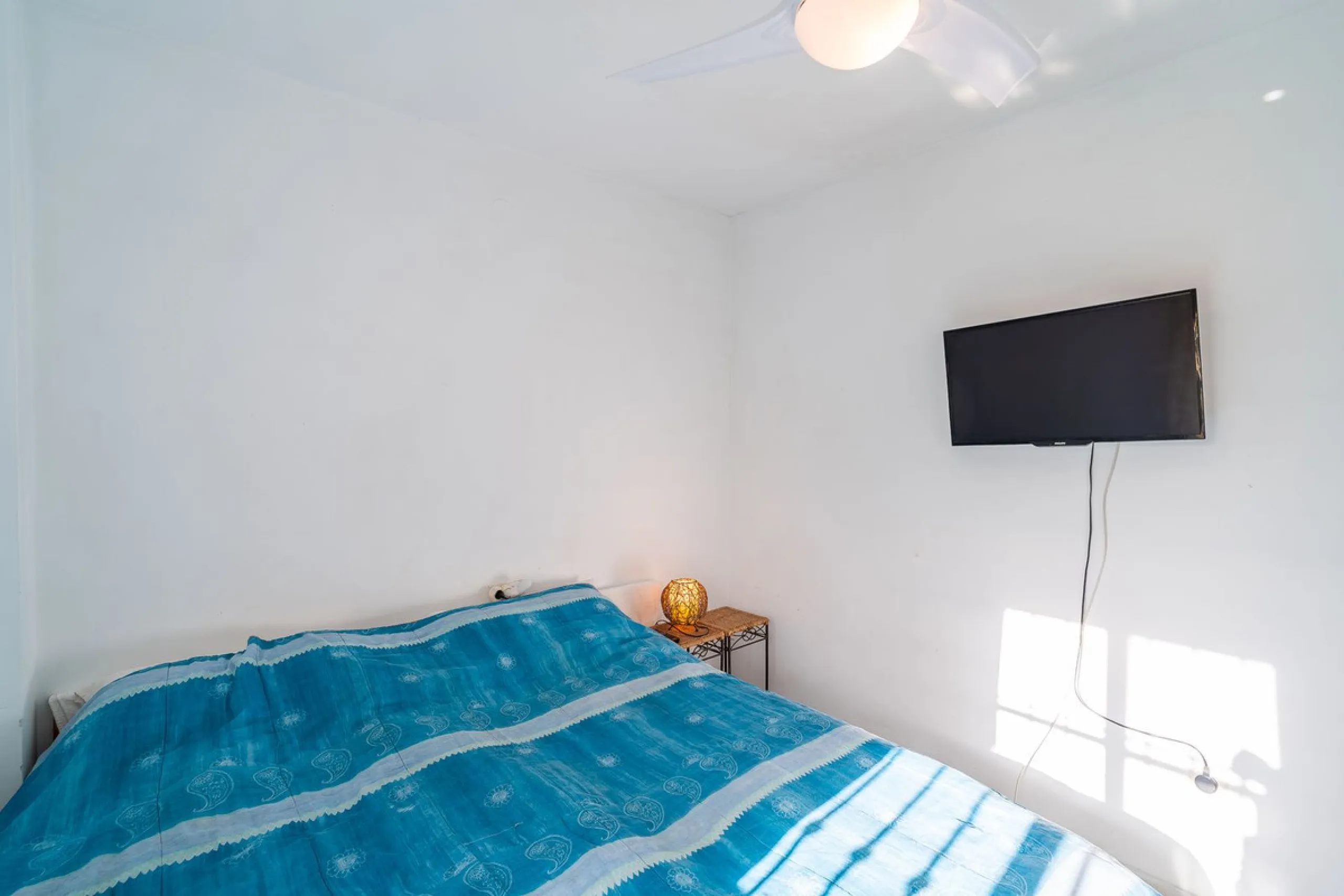 Exclusive ground-floor apartment with private garden and direct beach access – El Faro de Mijas