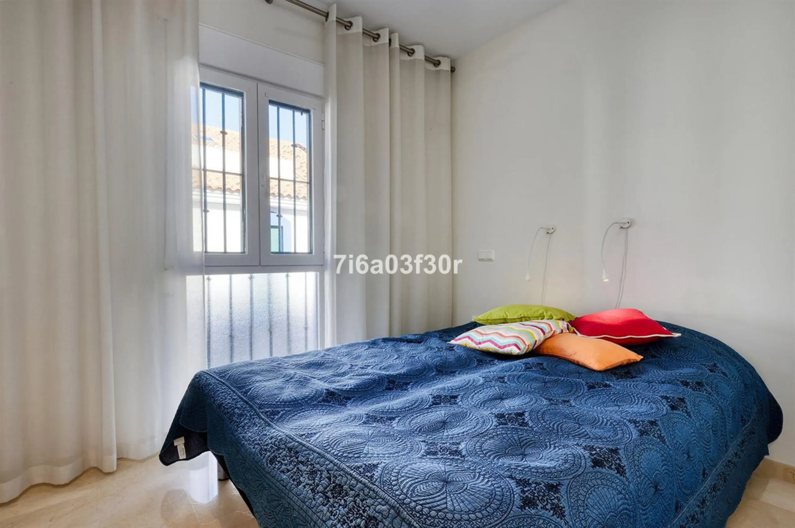 House - Townhouse в продаже в Marbella, Málaga. В доме 4 спален и 3 ванных комнат. Площадь дома 361 м²