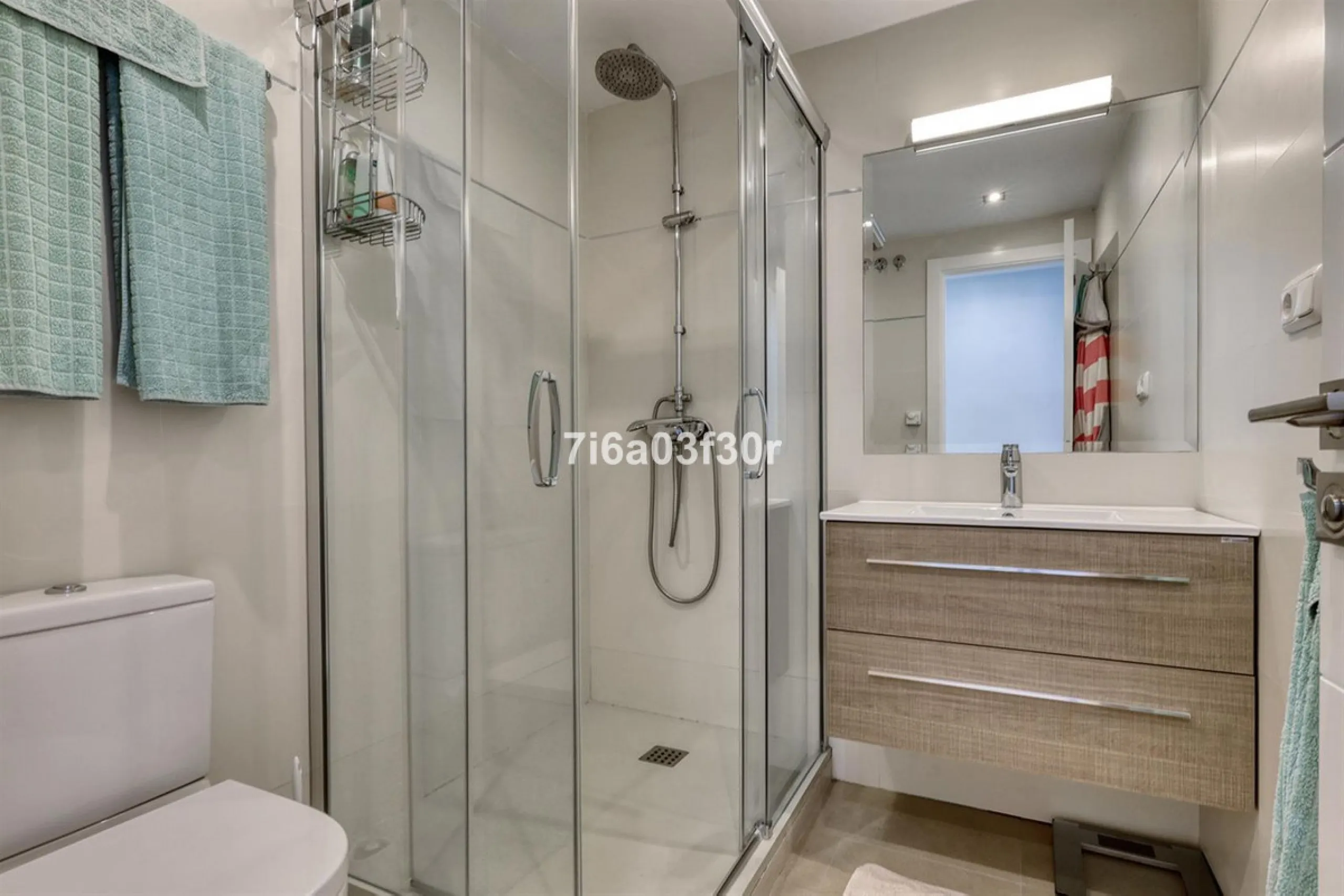 House - Townhouse в продаже в Marbella, Málaga. В доме 4 спален и 3 ванных комнат. Площадь дома 361 м²