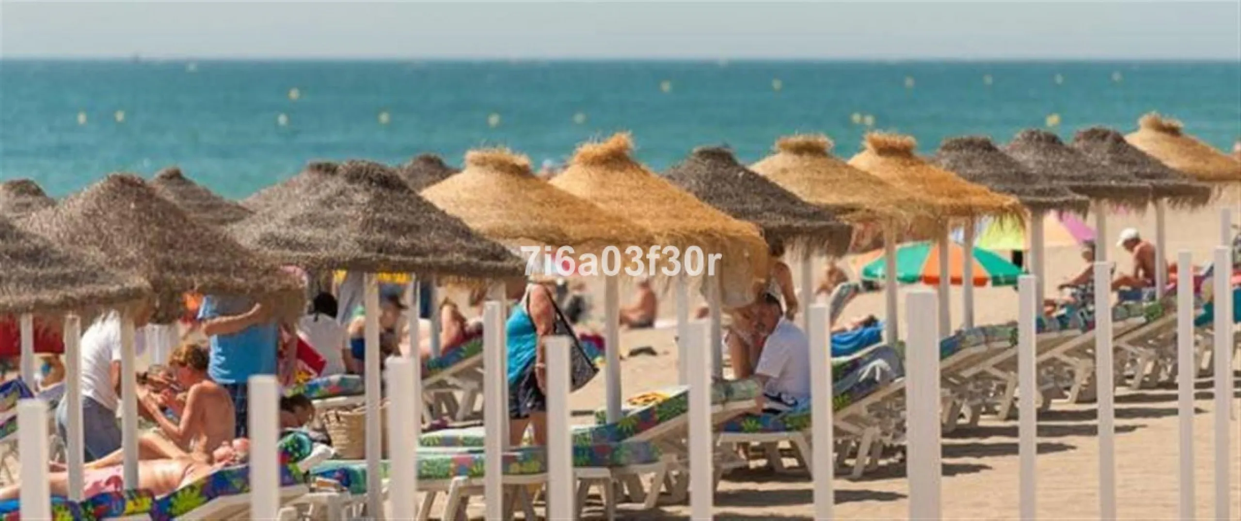 House - Townhouse в продаже в Marbella, Málaga. В доме 4 спален и 3 ванных комнат. Площадь дома 361 м²