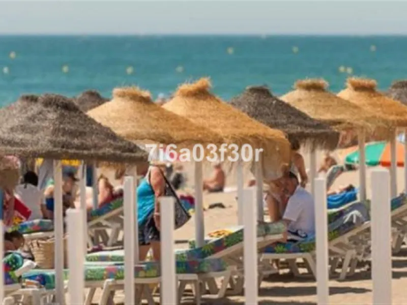 House - Townhouse в продаже в Marbella, Málaga. В доме 4 спален и 3 ванных комнат. Площадь дома 361 м²