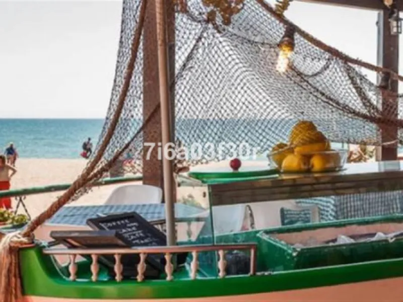 House - Townhouse в продаже в Marbella, Málaga. В доме 4 спален и 3 ванных комнат. Площадь дома 361 м²